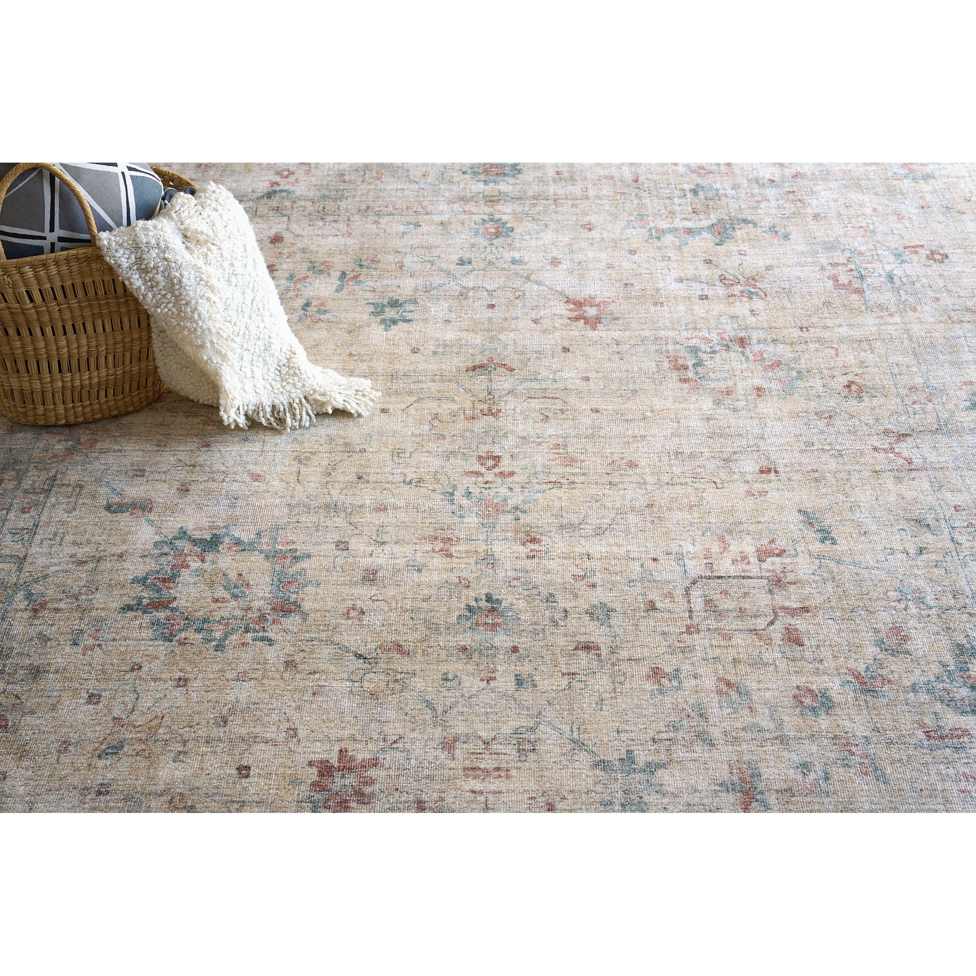Kensington Rug by Exquisite Rugs. Made from wool, bamboo silk in a unique style.