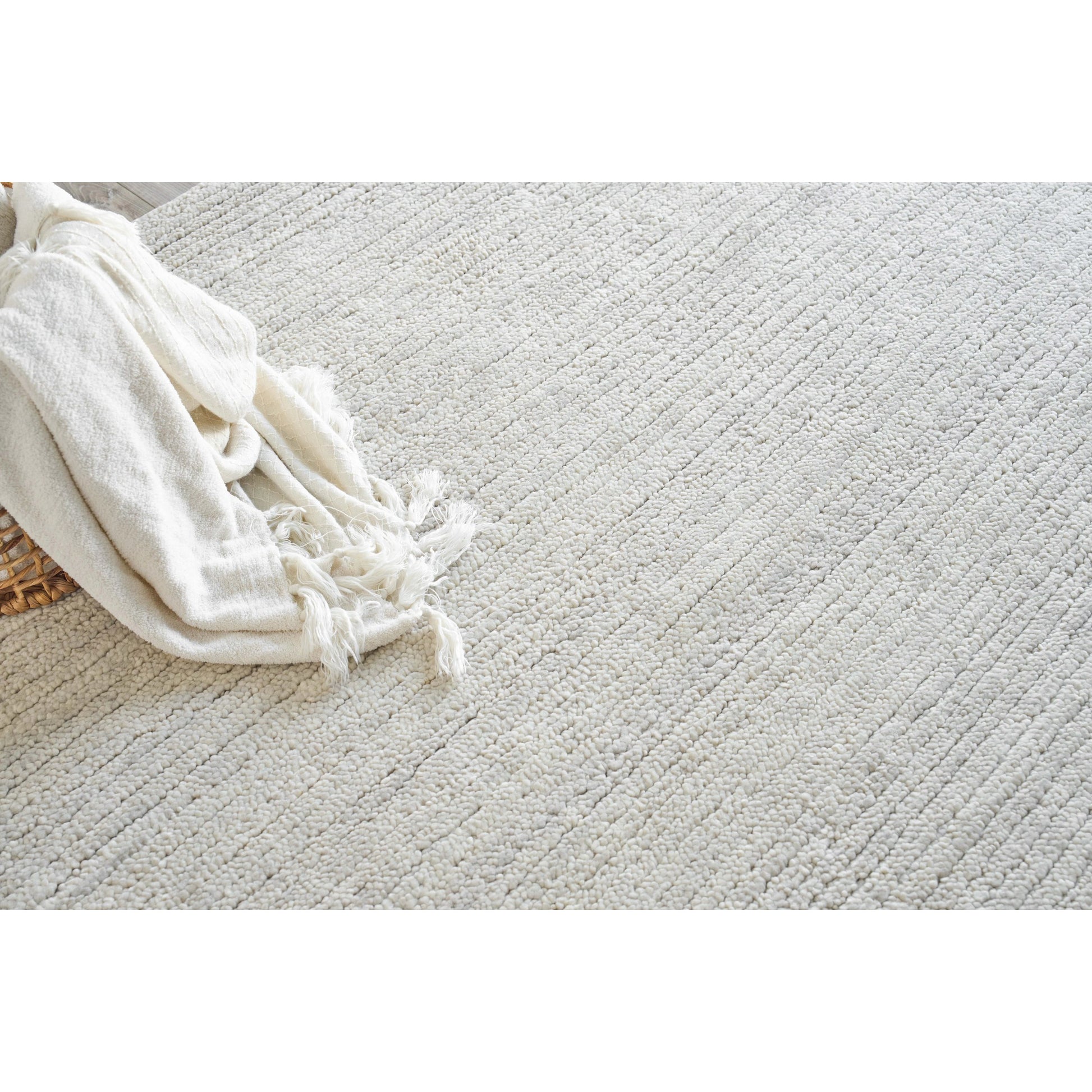 Urth Rug by Exquisite Rugs. Made from new zealand wool in a unique style.