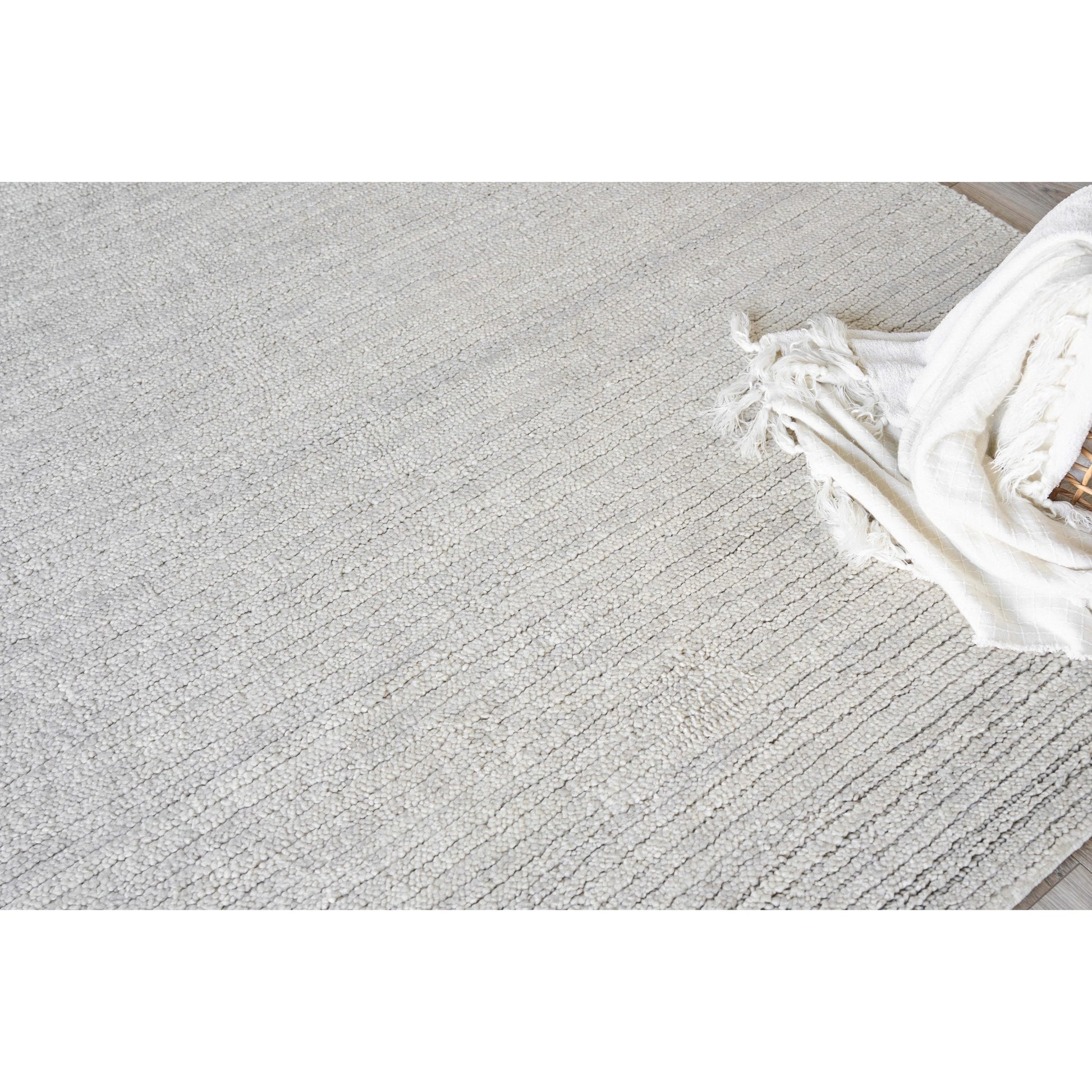Urth Rug by Exquisite Rugs. Made from new zealand wool in a unique style.