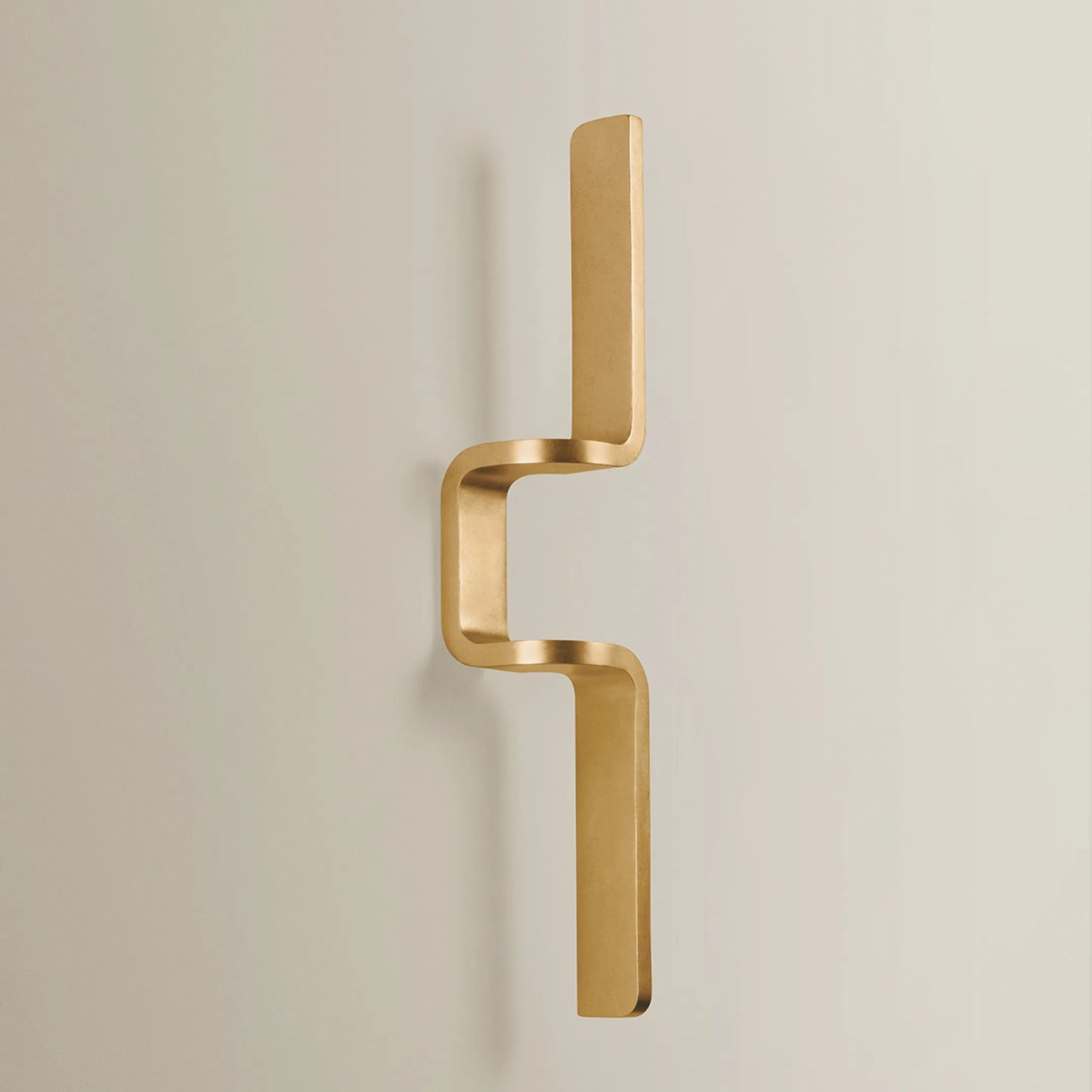 001 SI-2472549 | Additional Silo | Lazio Wall Sconce by Corbett in vintage gold leaf. Made from unique in a transitional style.