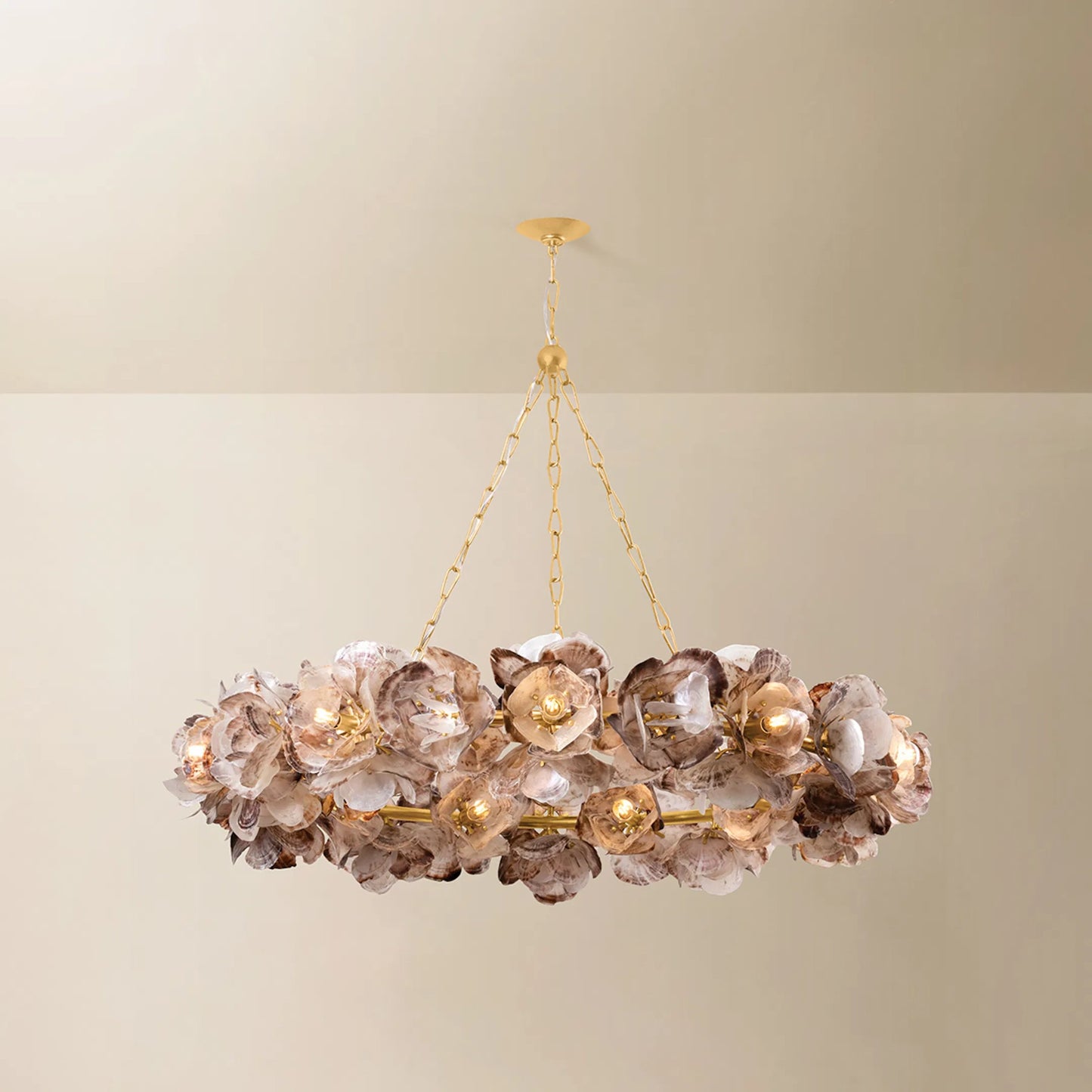 004 SI-2472536 | Lifestyle | Galle Chandelier by Corbett in vintage gold leaf. Made from unique in a eclectic & global style.