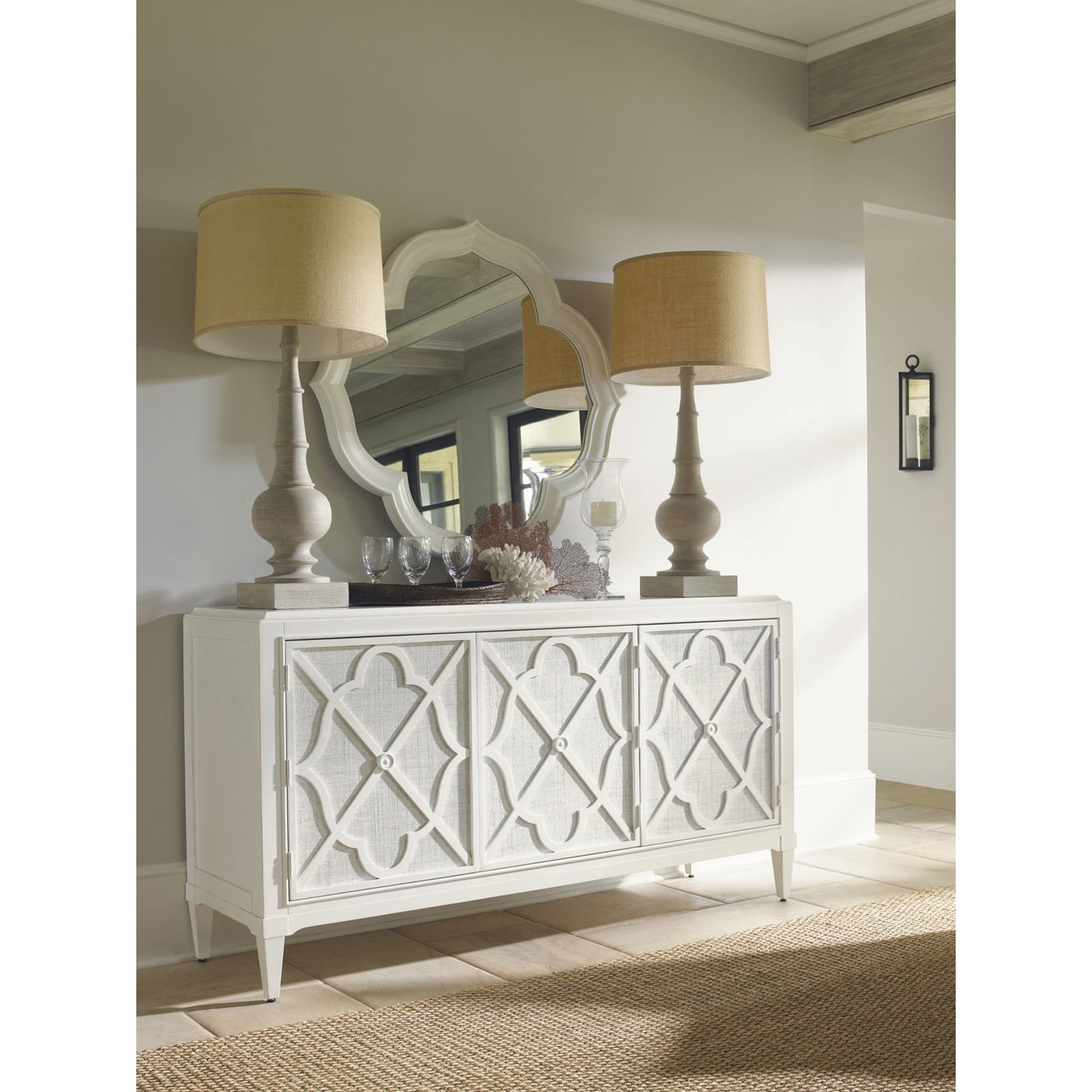 004 SR-836317 | Lifestyle | Paget Mirror by Tommy Bahama Home in white. Made from unique in a traditional style.