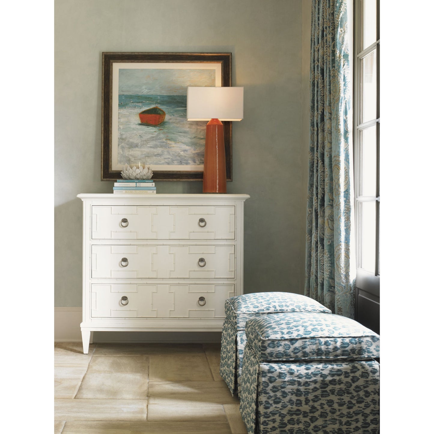 003 SR-836445 | Lifestyle | Somers Isle Hall Chest by Tommy Bahama Home in white. Made from unique in a traditional style.
