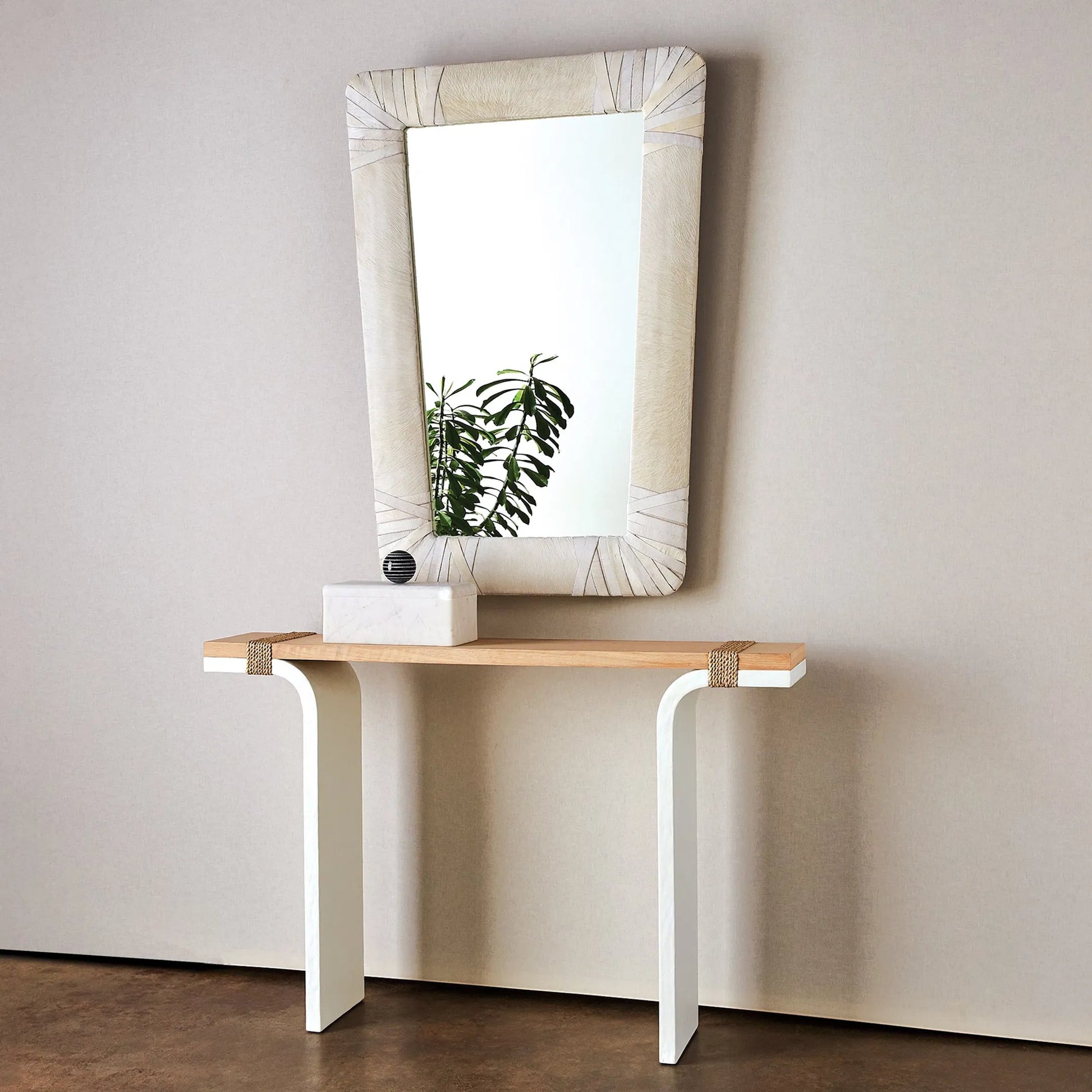 Debby Console by Global Views in white and oak. Made from unique in a transitional style.