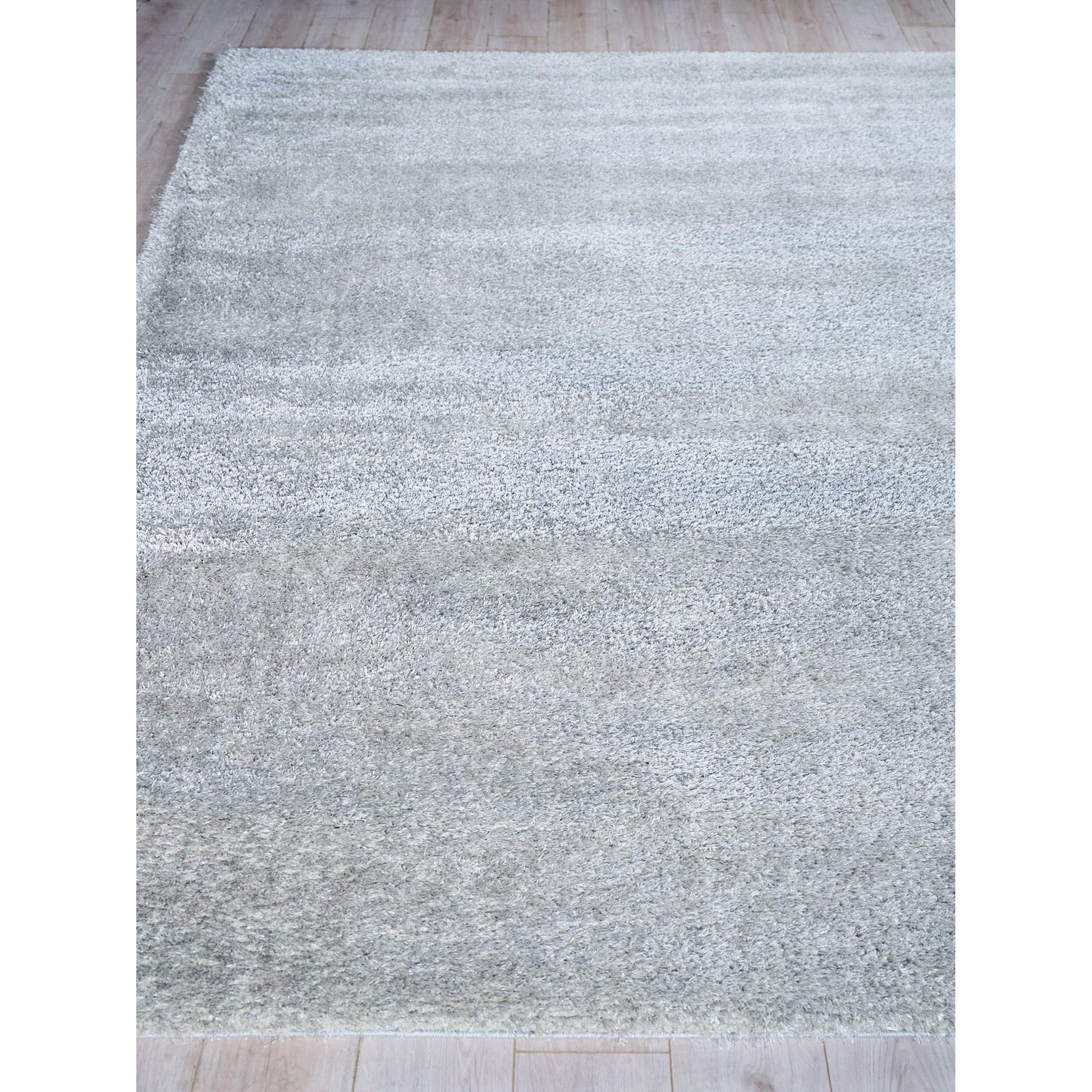 Luxe Shag Rug by Exquisite Rugs. Made from polyester, microfiber in a unique style.
