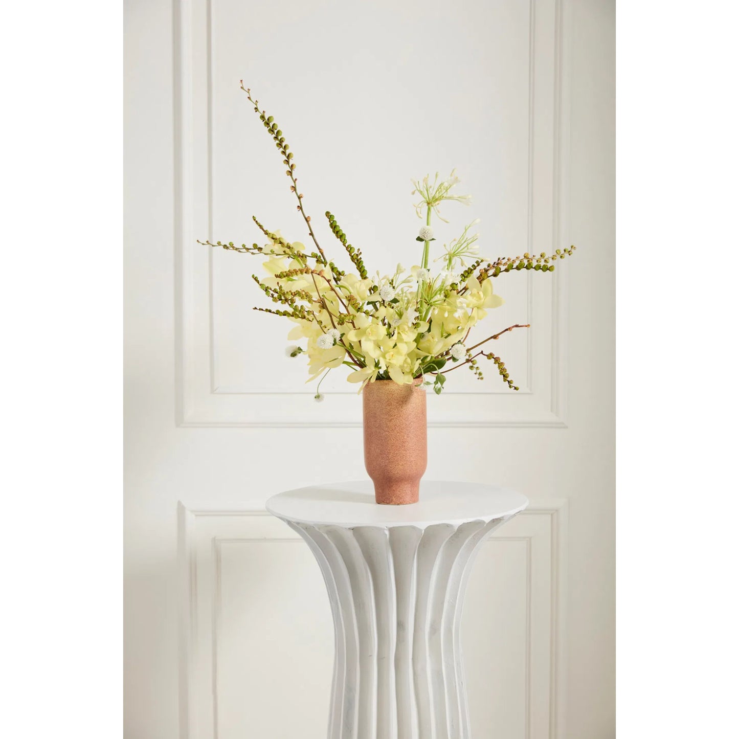 002 SI-2539531 | Lifestyle | Cyrus Vase 2 (Set of 2) by Accent Decor in terracotta. Made from ceramic in a unique style.