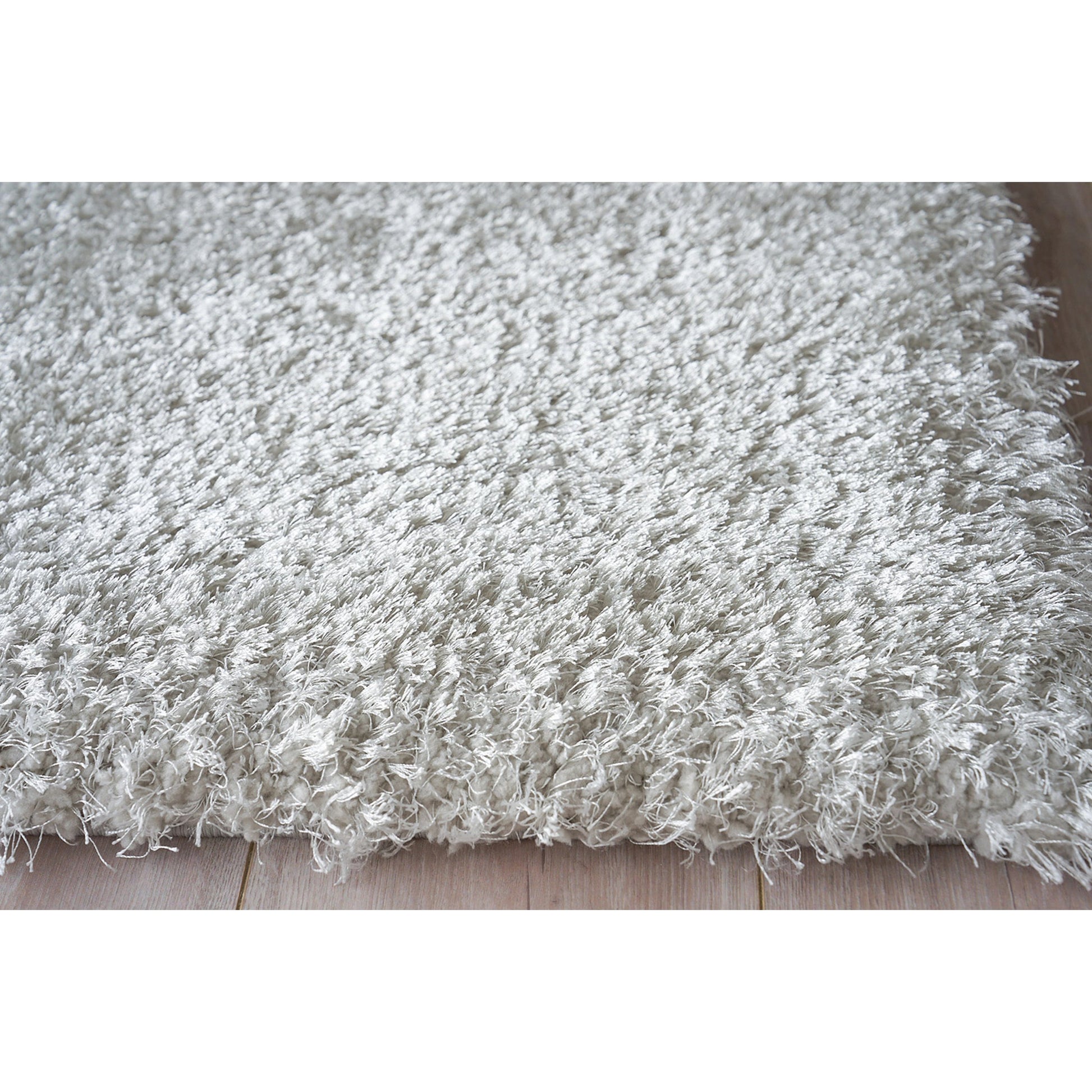Luxe Shag Rug by Exquisite Rugs. Made from polyester, microfiber in a unique style.
