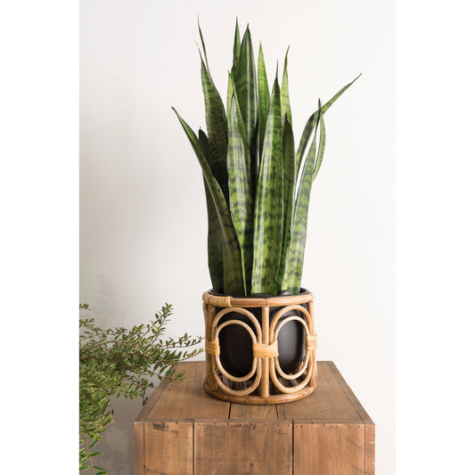 Boca Pot by Accent Decor in black. Made from wood in a cottage & farmhouse style.