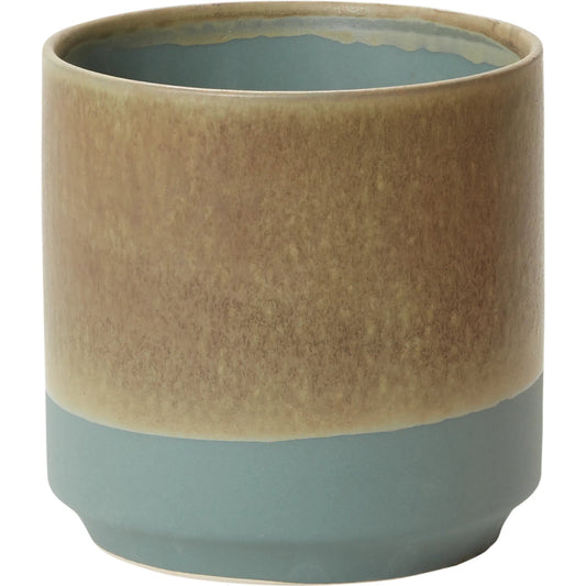 Gavin Pot by Accent Decor. Made from ceramic in a unique style.