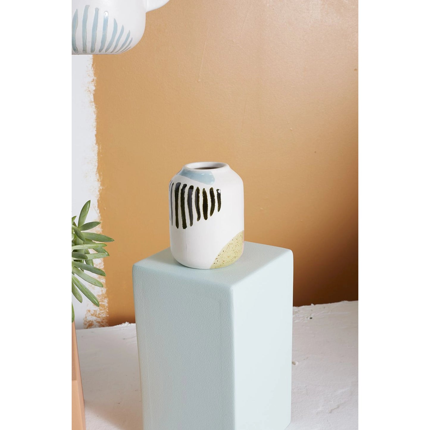 002 SI-2084896 | Lifestyle | Mahalo Vase by Accent Decor in white. Made from ceramic in a modern style.