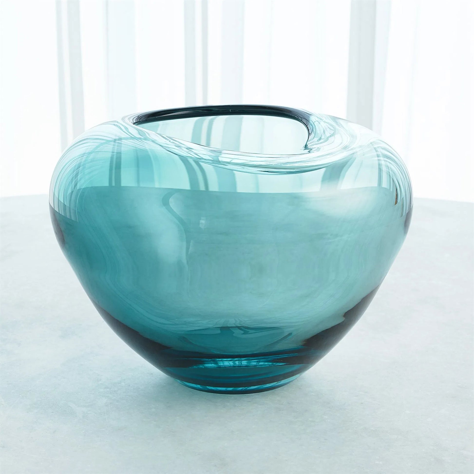 Undulating Vase by Global Views in azure. Made from unique in a unique style.