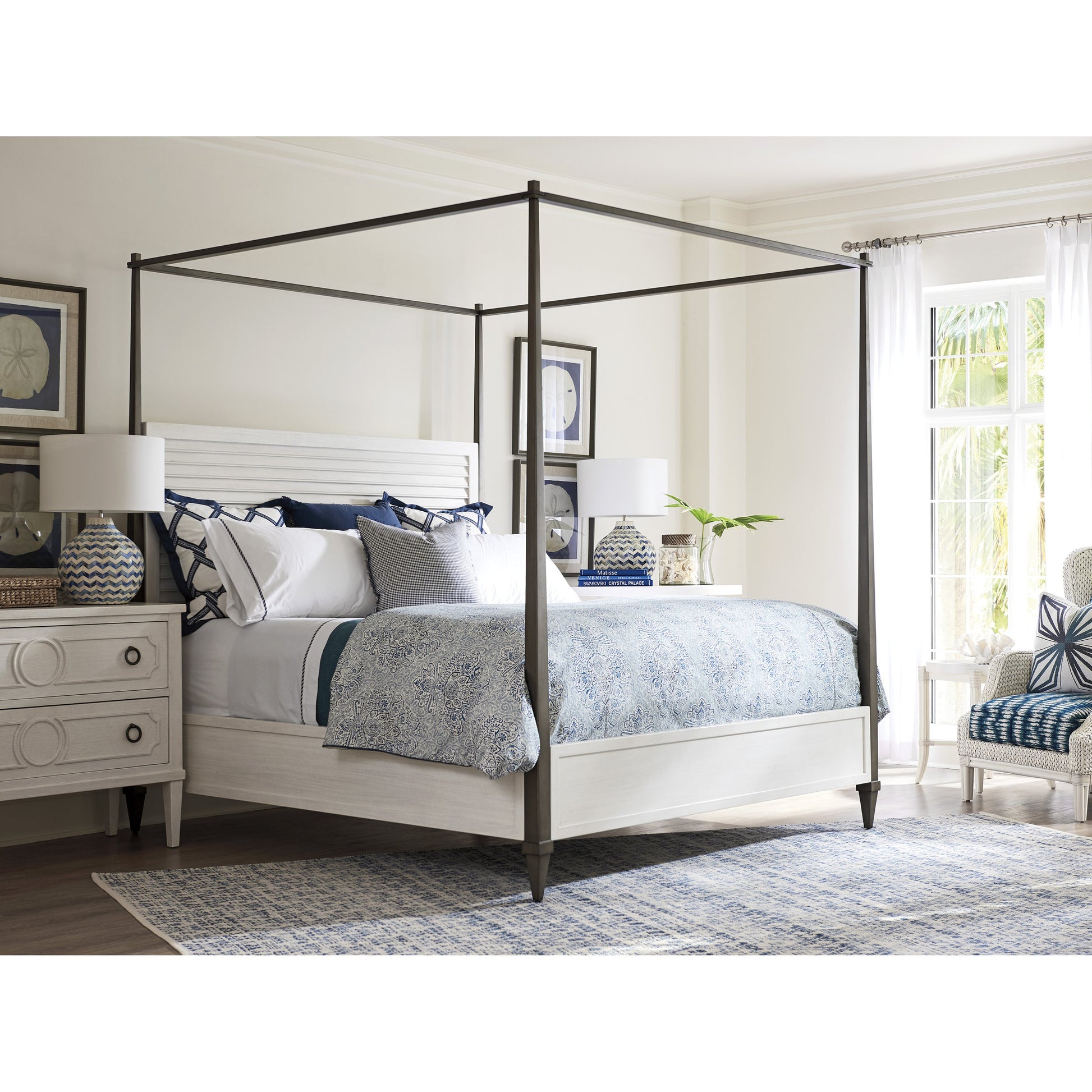 Coral Gables Poster Bed by Tommy Bahama Home. Made from unique in a transitional style.