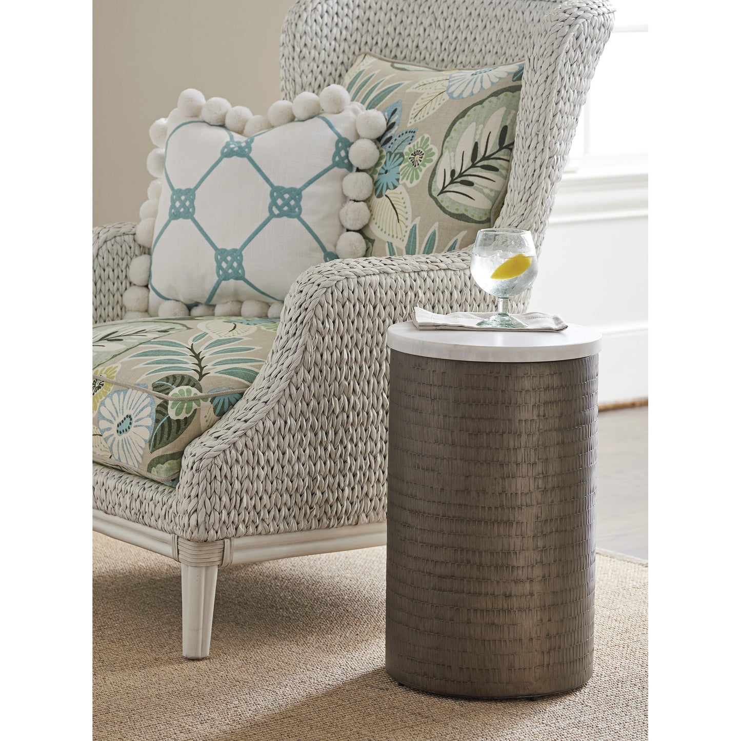 004 SR-836537 | Lifestyle | Turnberry Round Chairside Table by Tommy Bahama Home. Made from unique in a coastal style.