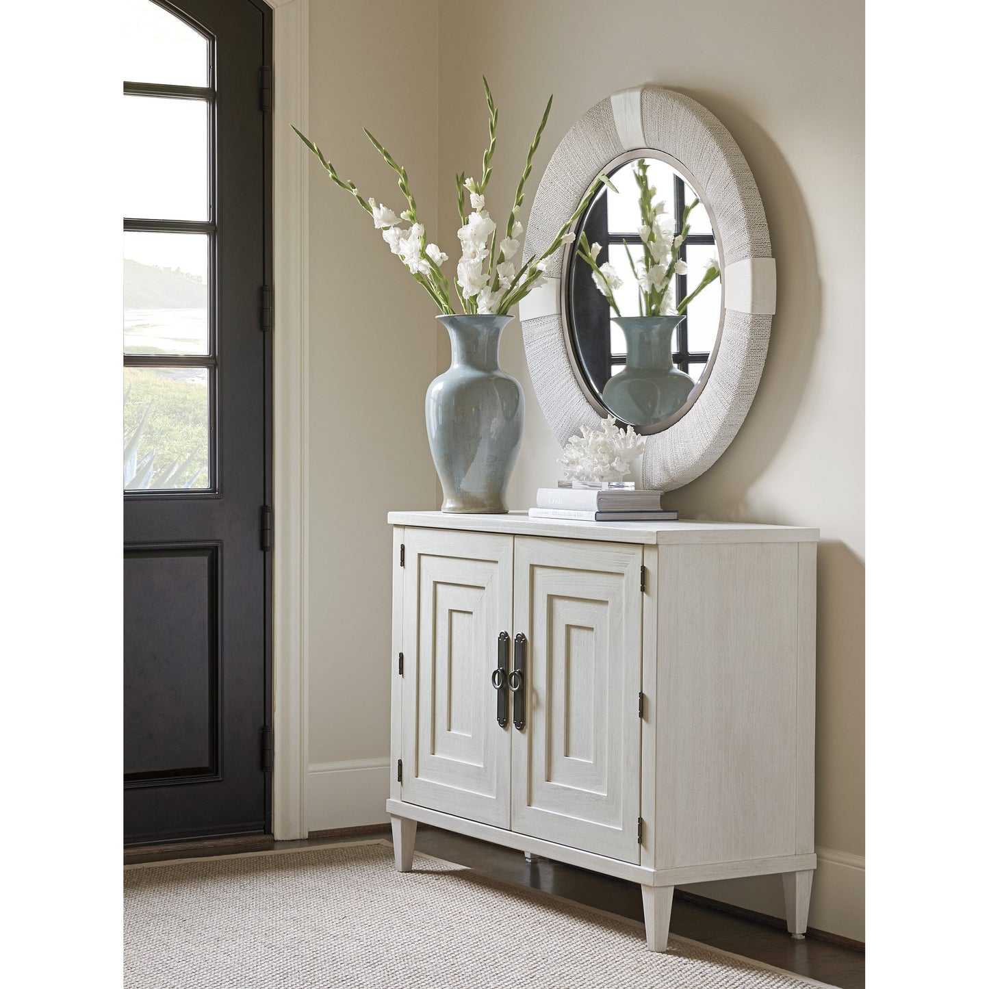 004 SR-836512 | Lifestyle | Surfside Hall Chest by Tommy Bahama Home in white. Made from unique in a transitional style.