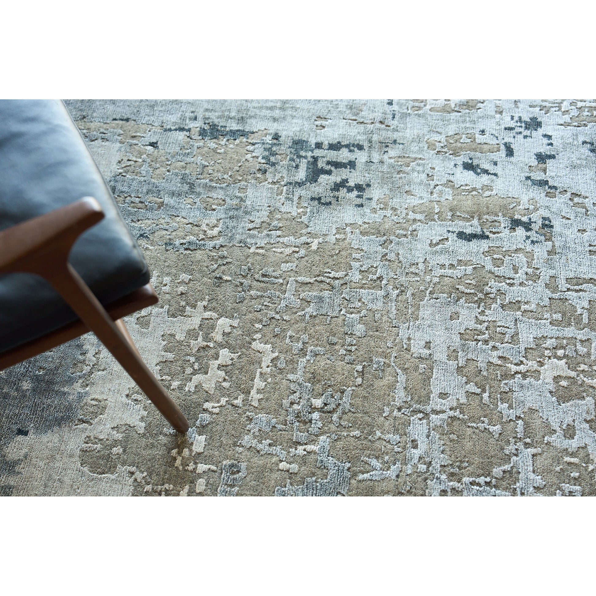 Cosmo Rug by Exquisite Rugs. Made from wool, bamboo silk in a unique style.