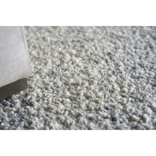 Ferretti 5755 Rug by Exquisite Rugs in light gray, ivory. Made from new zealand wool in a unique style.