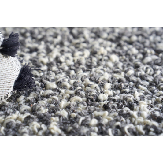 Ferretti 5756 Rug by Exquisite Rugs in dark gray. Made from new zealand wool in a unique style.