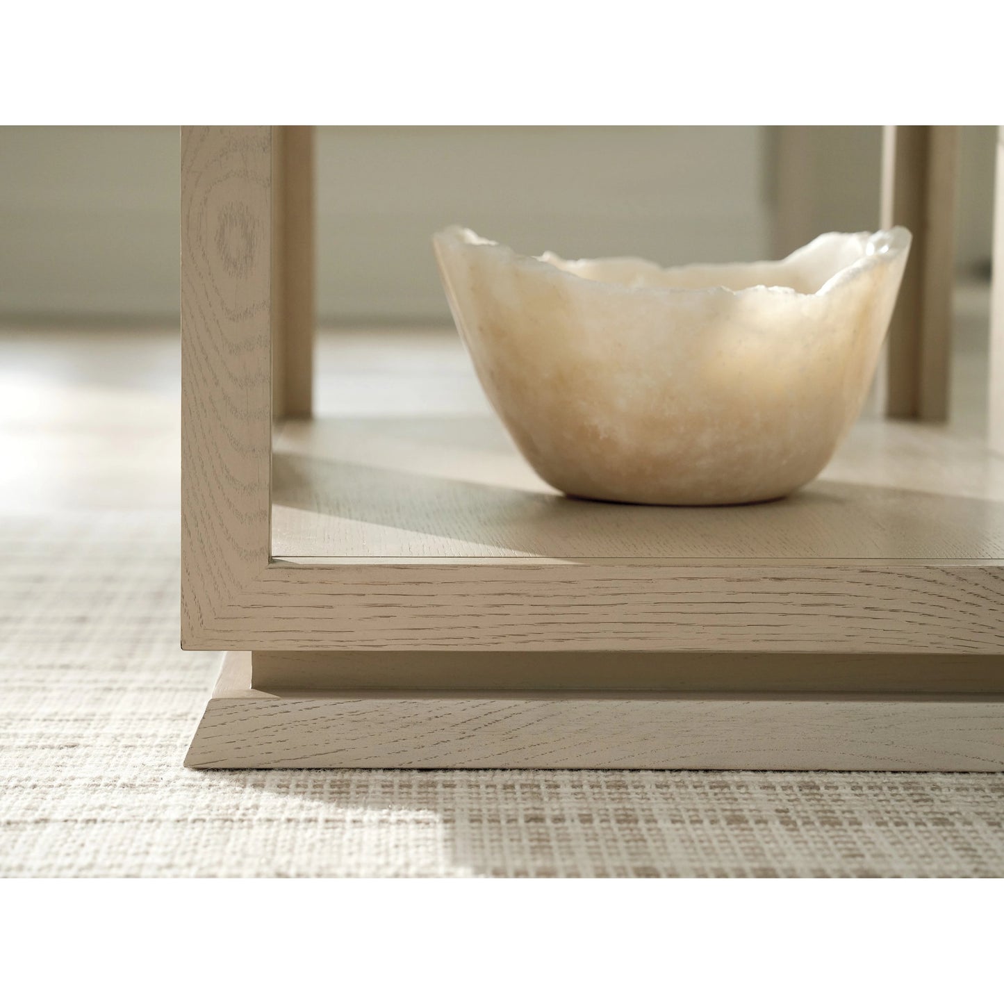 004 SI-2136906 | Closeup | Benson Lamp Table by Tommy Bahama Home in sand drift. Made from unique in a modern style.