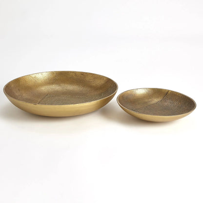 Linen Medium Round Tray by Global Views in sand and brass. Made from unique in a modern style.