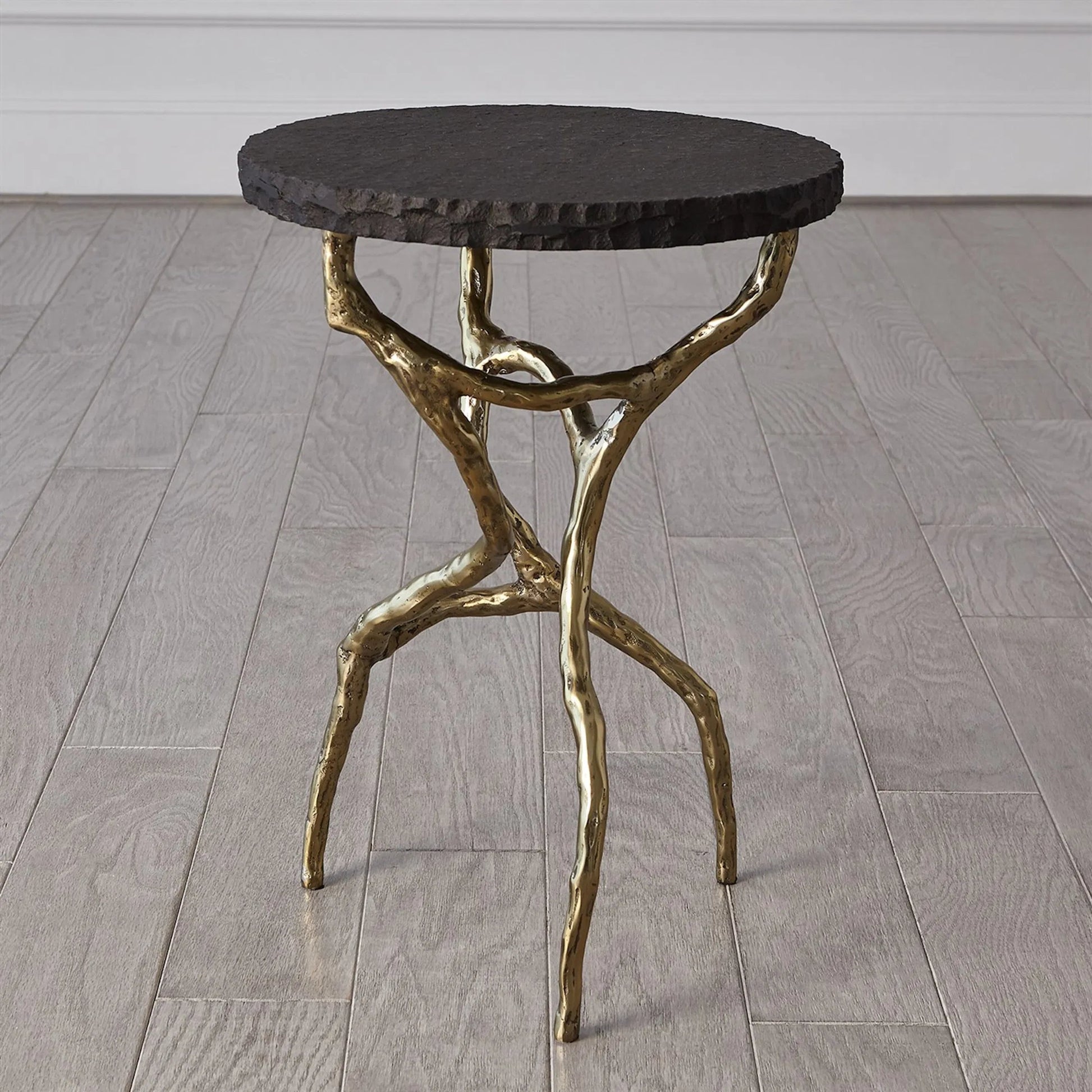 Root Table by Global Views in black and marble. Made from unique in a unique style.