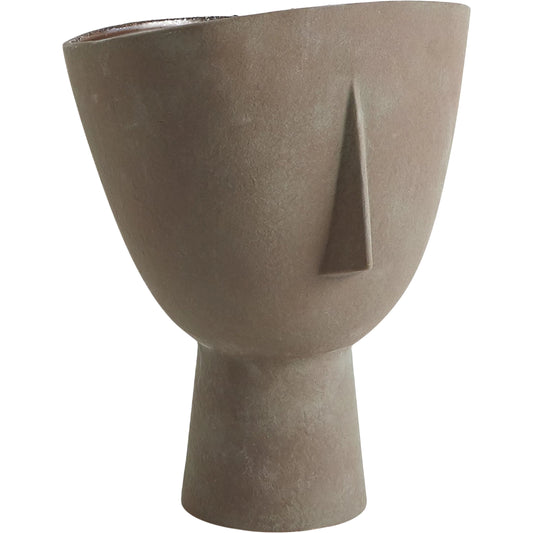 Planter Head by Global Views in wide. Made from ceramic in a unique style.
