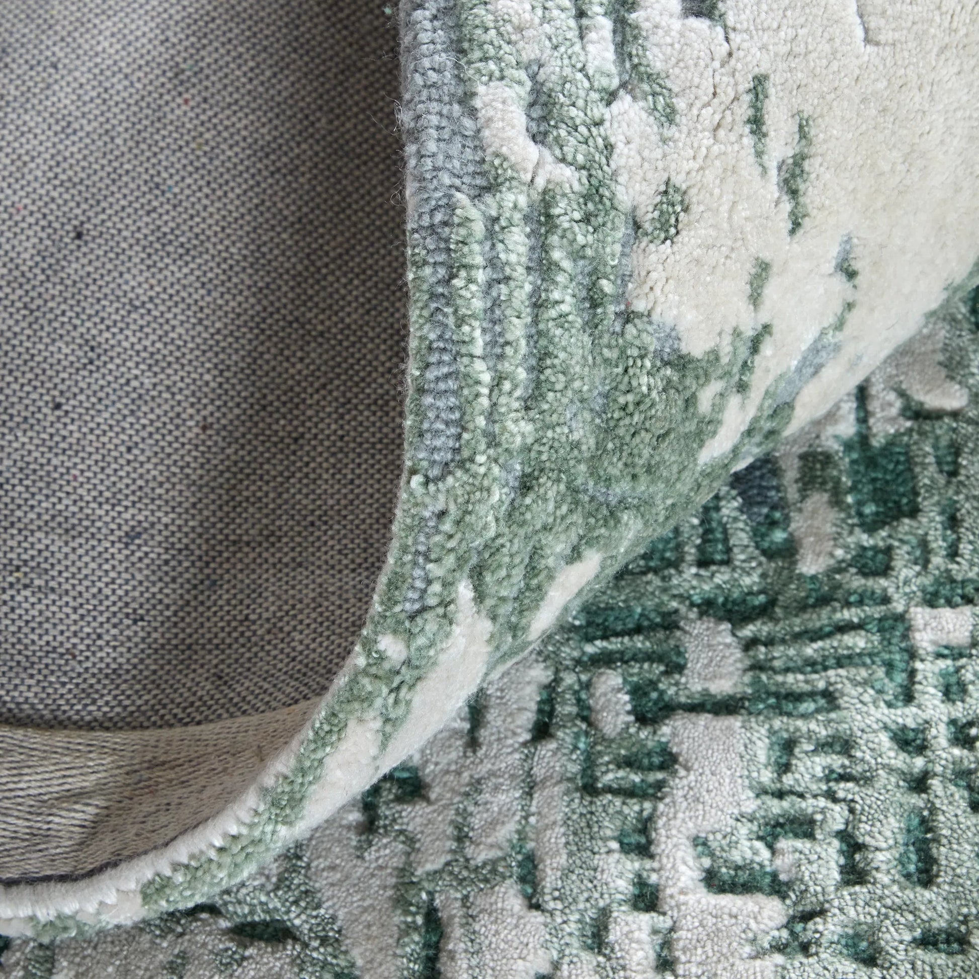 Zarah Rug - ZRH8917F by Feizy. Made from viscose, wool in a unique style.