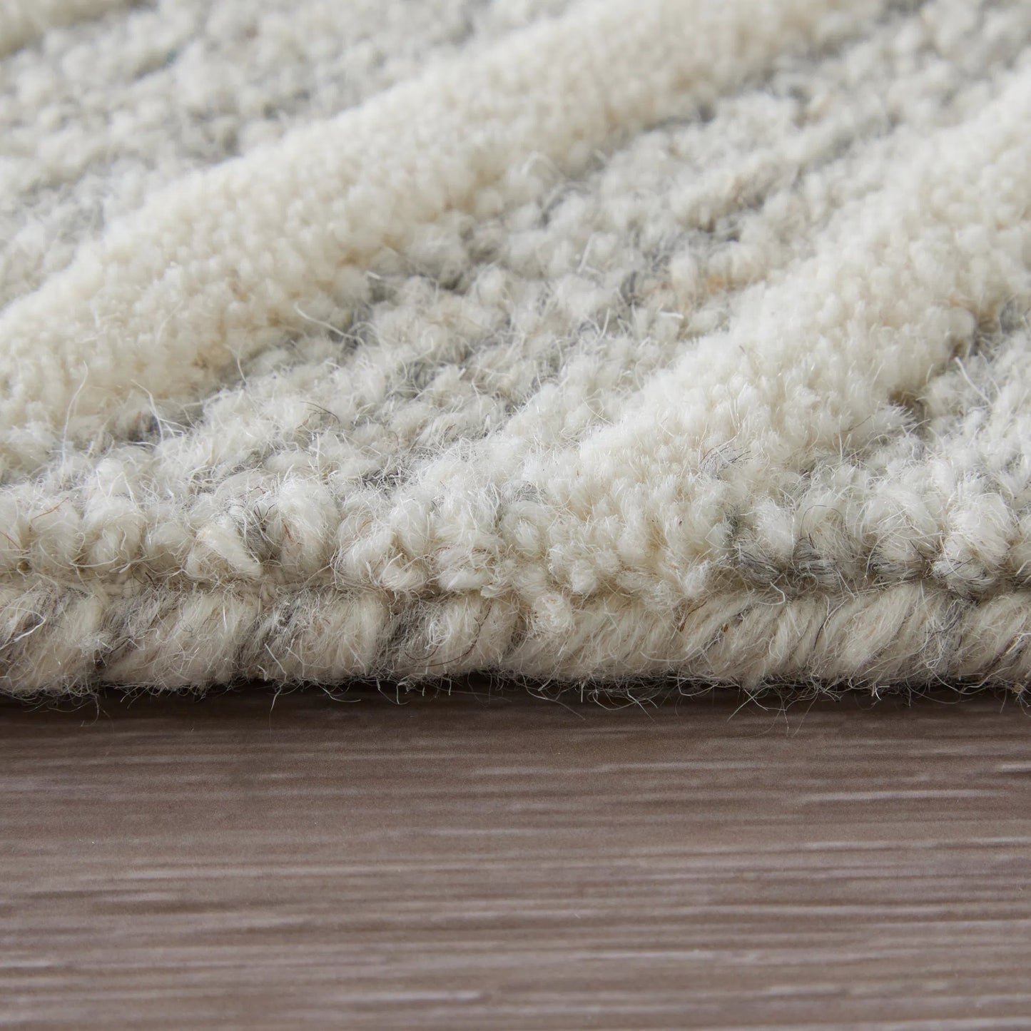 006 SI-1754066,SI-1754067,SI-1754068,SI-1754069,SI-1754070,SI-1754071,SI-2005188 | Closeup | Enzo Geo Wool Rug - 8737F by Feizy. Made from wool in a unique style.