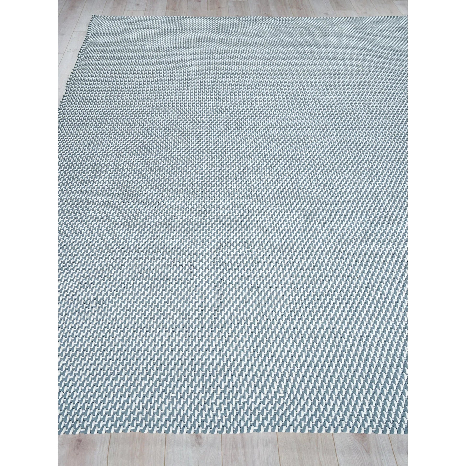 Harbor Rug by Exquisite Rugs. Made from polypropylene in a unique style.