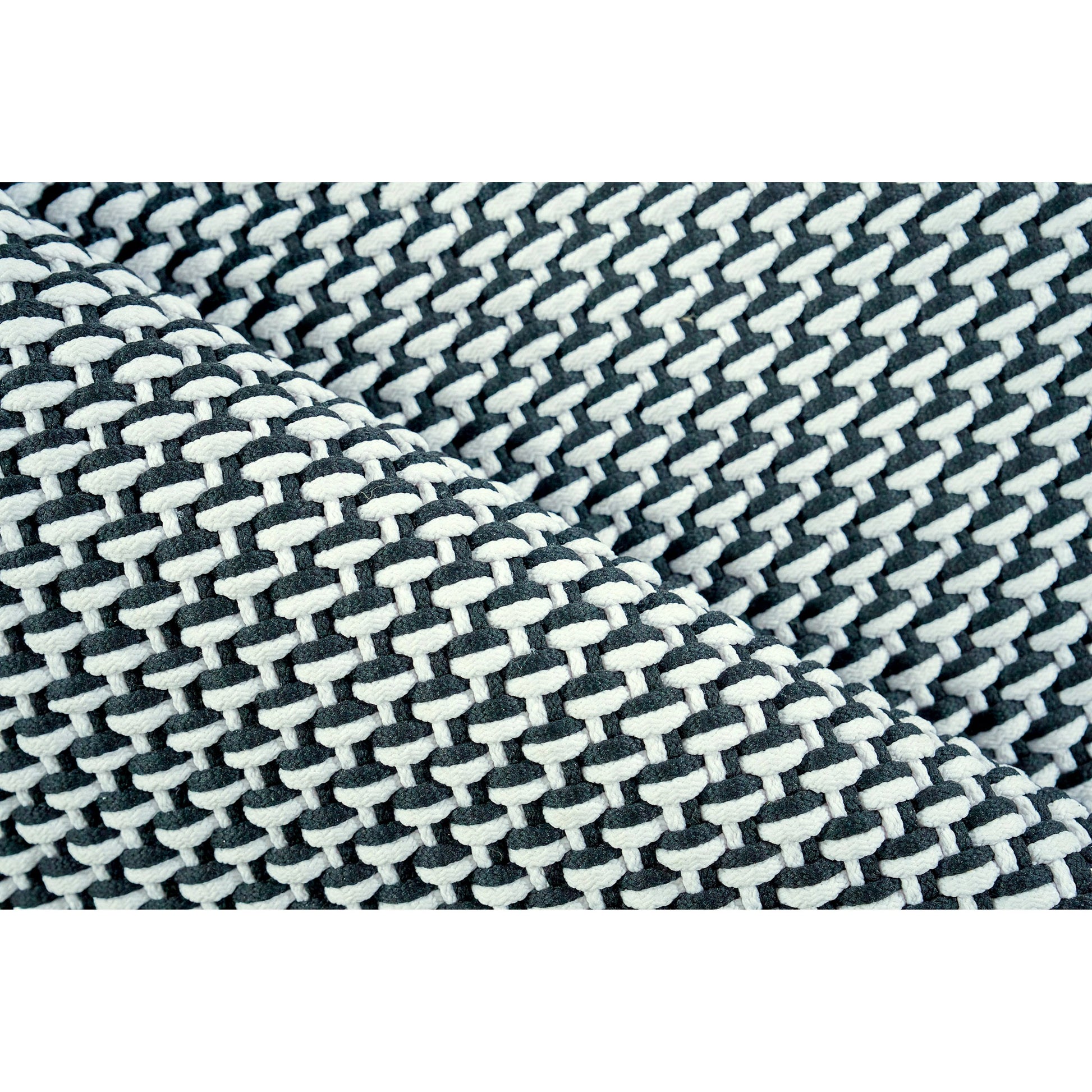 Harbor Rug by Exquisite Rugs. Made from polypropylene in a unique style.