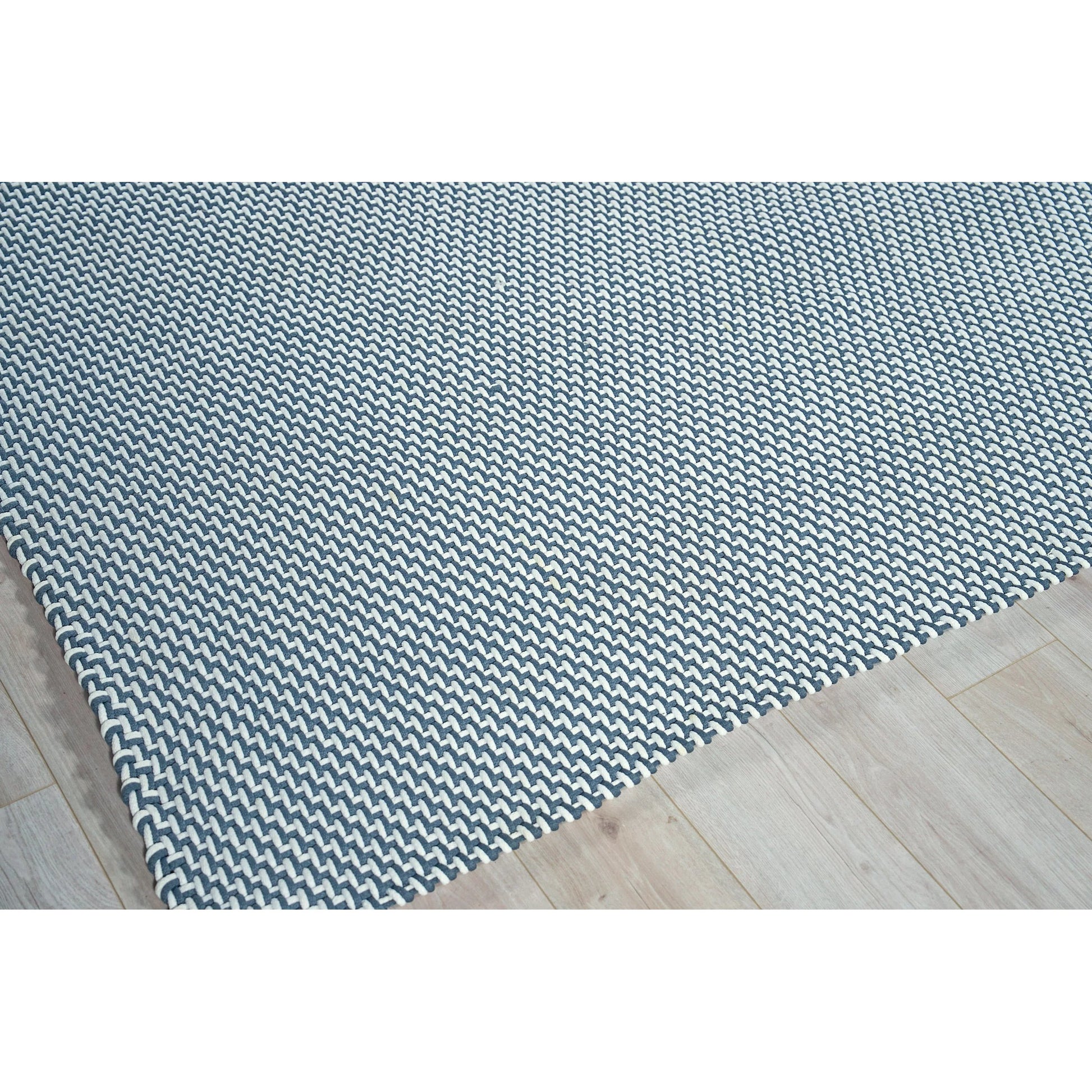 Harbor Rug by Exquisite Rugs. Made from polypropylene in a unique style.