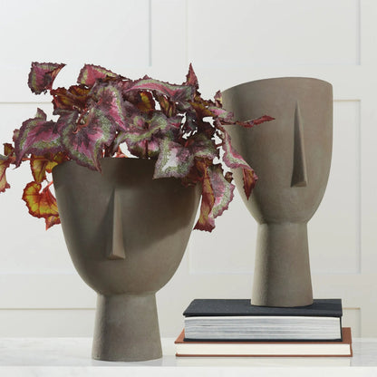 Planter Head by Global Views in wide. Made from ceramic in a modern style.