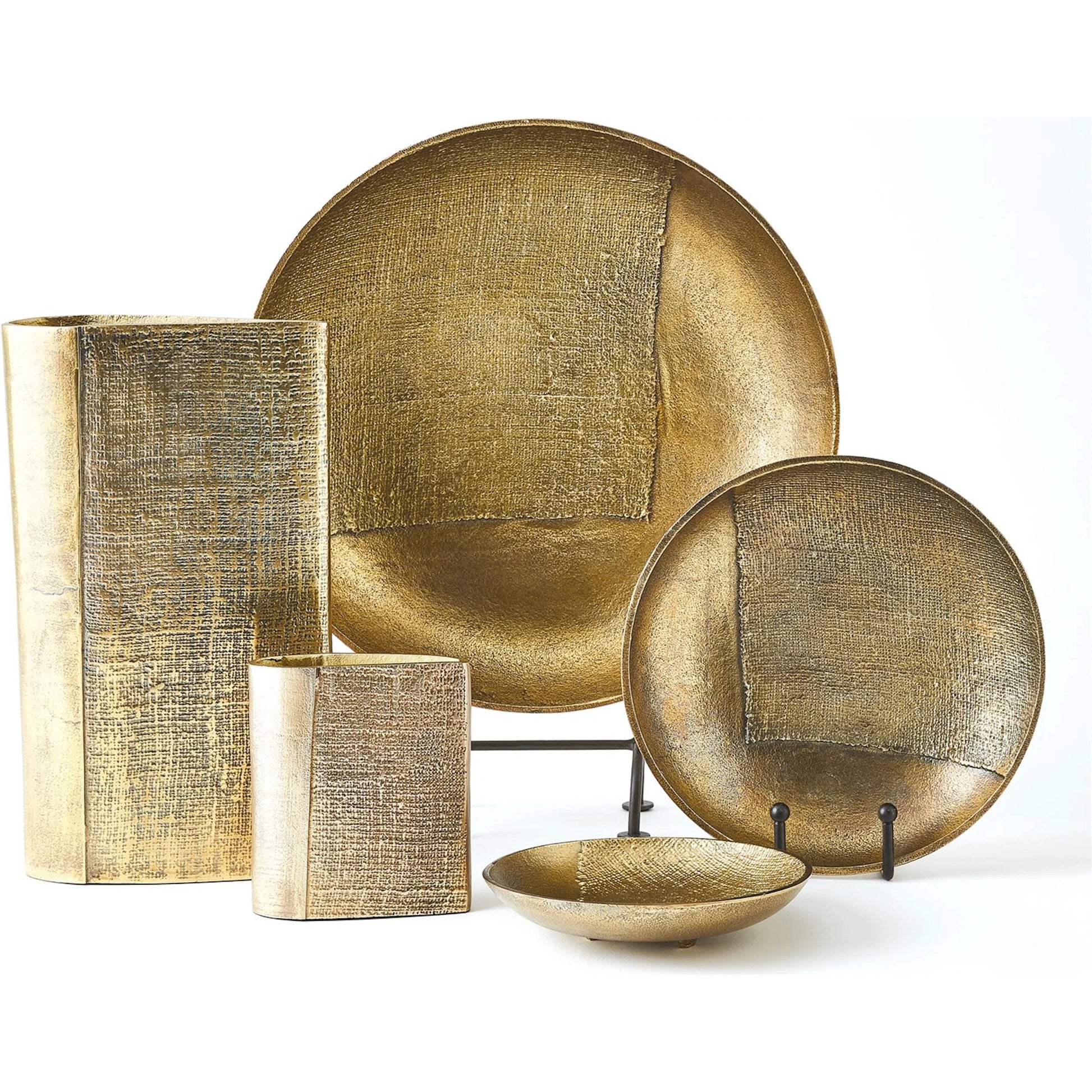 Linen Medium Round Tray by Global Views in sand and brass. Made from unique in a modern style.