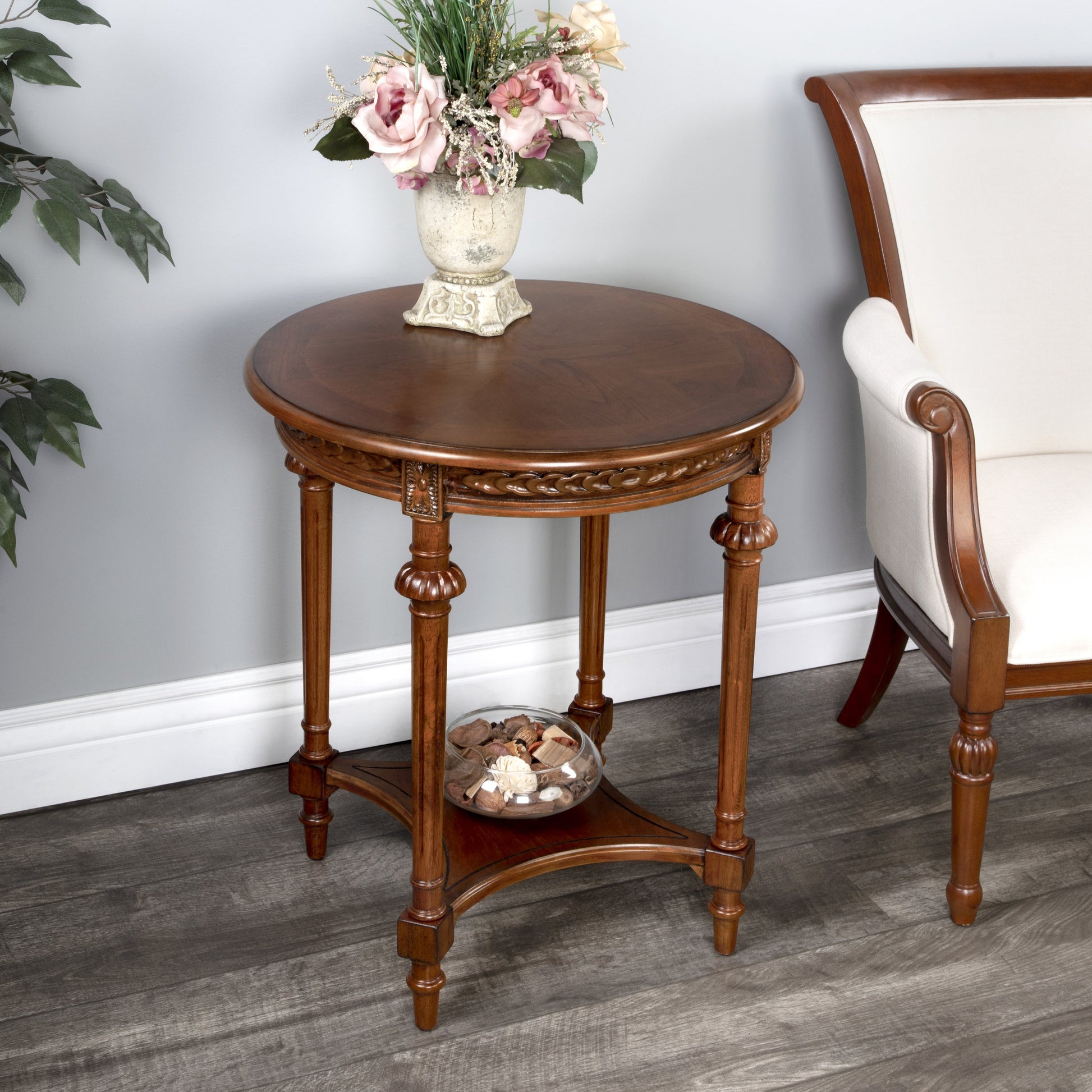 Hellinger Plantation Cherry Lamp Table by Butler Specialty Company. Made from rubberwood solids, mdf, cherry veneer in a traditional style.