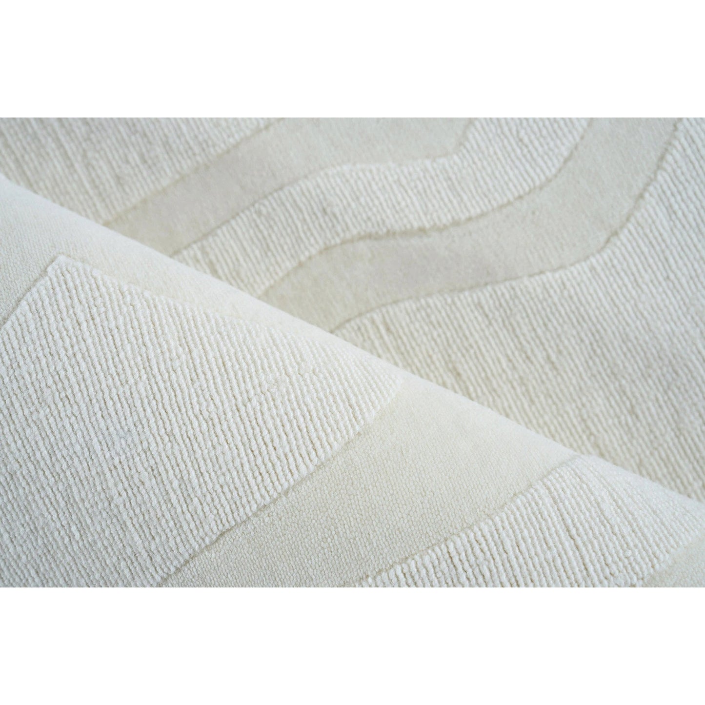 004 SI-2138106,SI-2138107,SI-2138108,SI-2138109,SI-2293873,SI-2384593 | Closeup | Tempo Area Rug by Exquisite Rugs in ivory. Made from new zealand wool in a unique style.