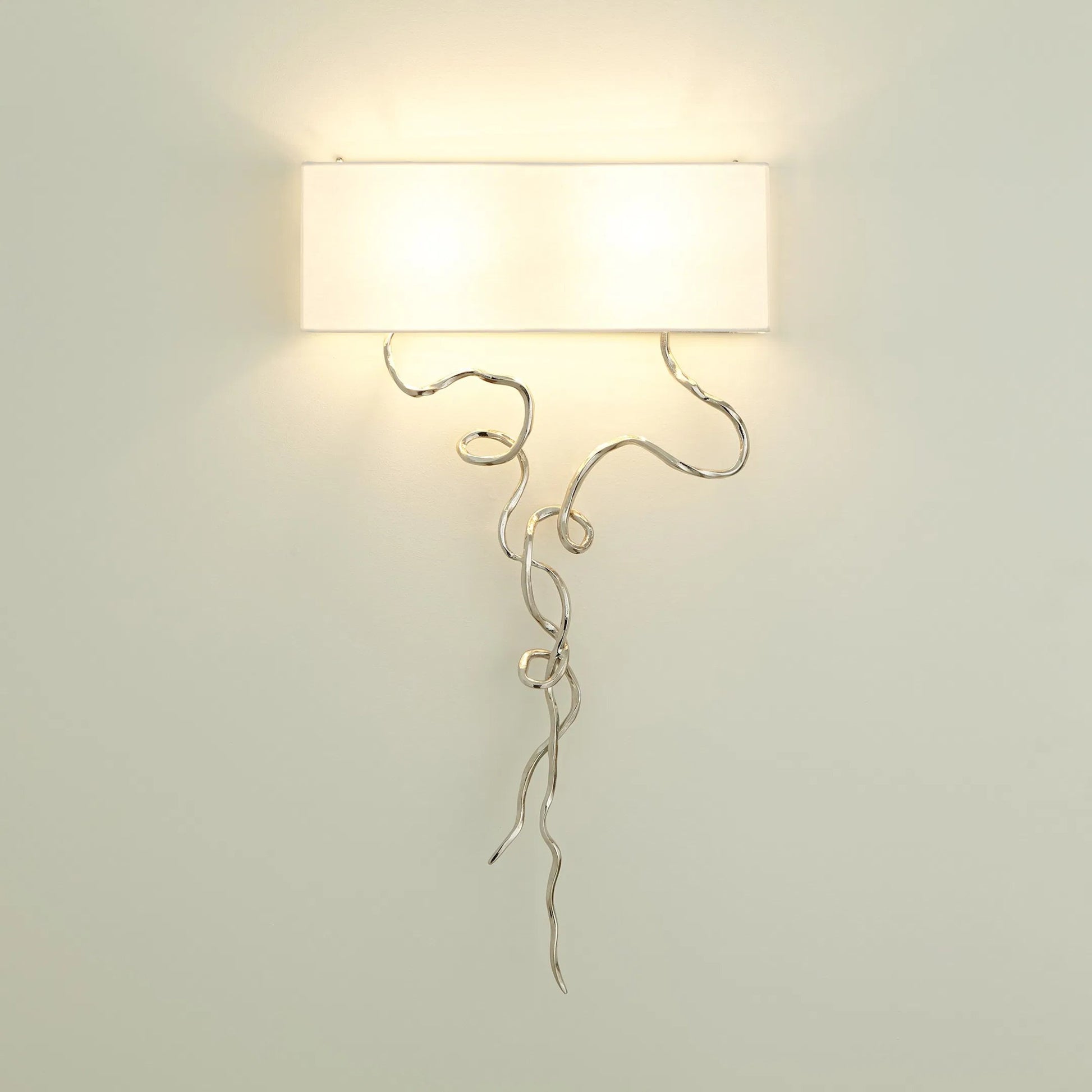 Morning Glory Wall Sconce by Global Views. Made from unique in a transitional style.