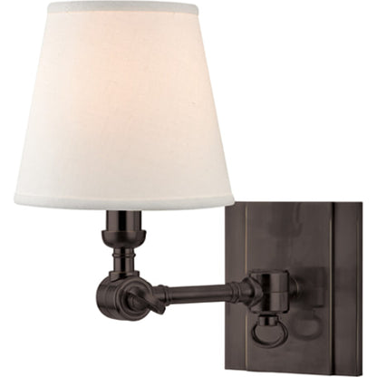 Hillsdale Wall Sconce by Hudson Valley in aged brass. Made from brass in a transitional style.