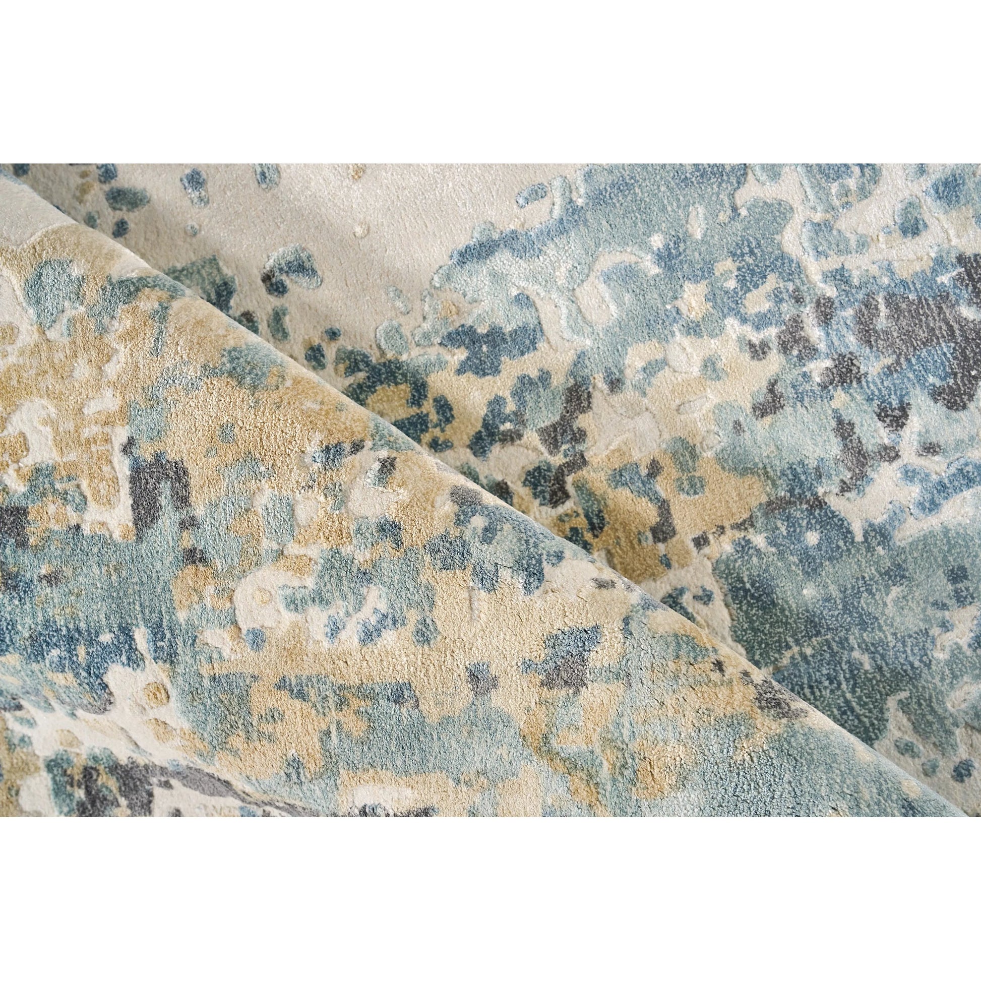 Gianni 6250 Rug by Exquisite Rugs in gray, silver. Made from new zealand wool, bamboo silk in a unique style.