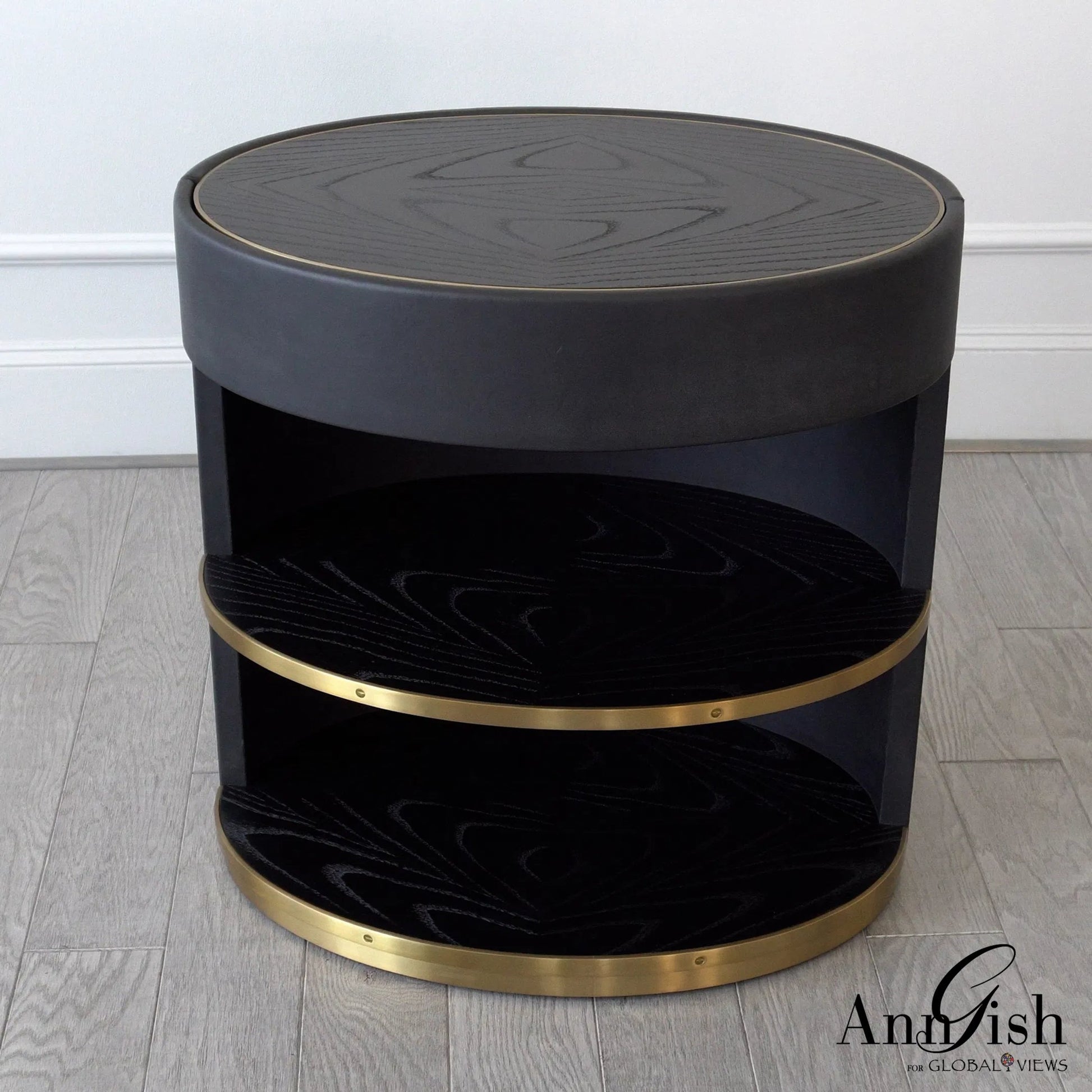 Ellipse Bedside Cabinet by Global Views in black. Made from poplar, oak, black lacquer in a modern style.