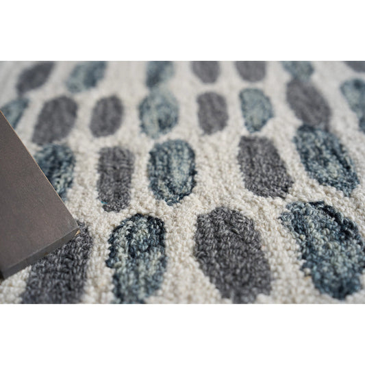 Ink Blot 6310 Rug by Exquisite Rugs in black, gray. Made from new zealand wool in a unique style.