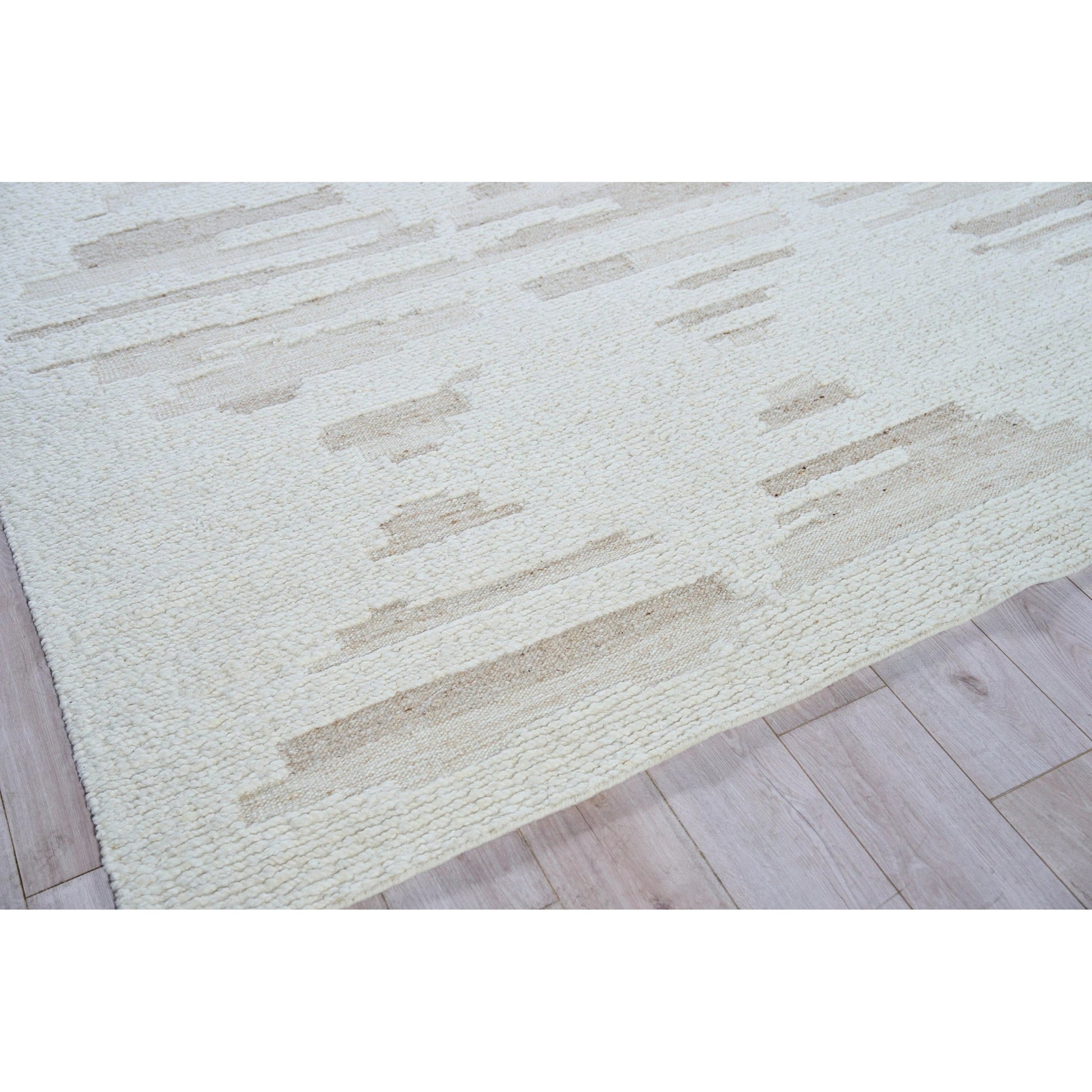 Canyon Area Rug by Exquisite Rugs in ivory, beige. Made from new zealand wool in a unique style.