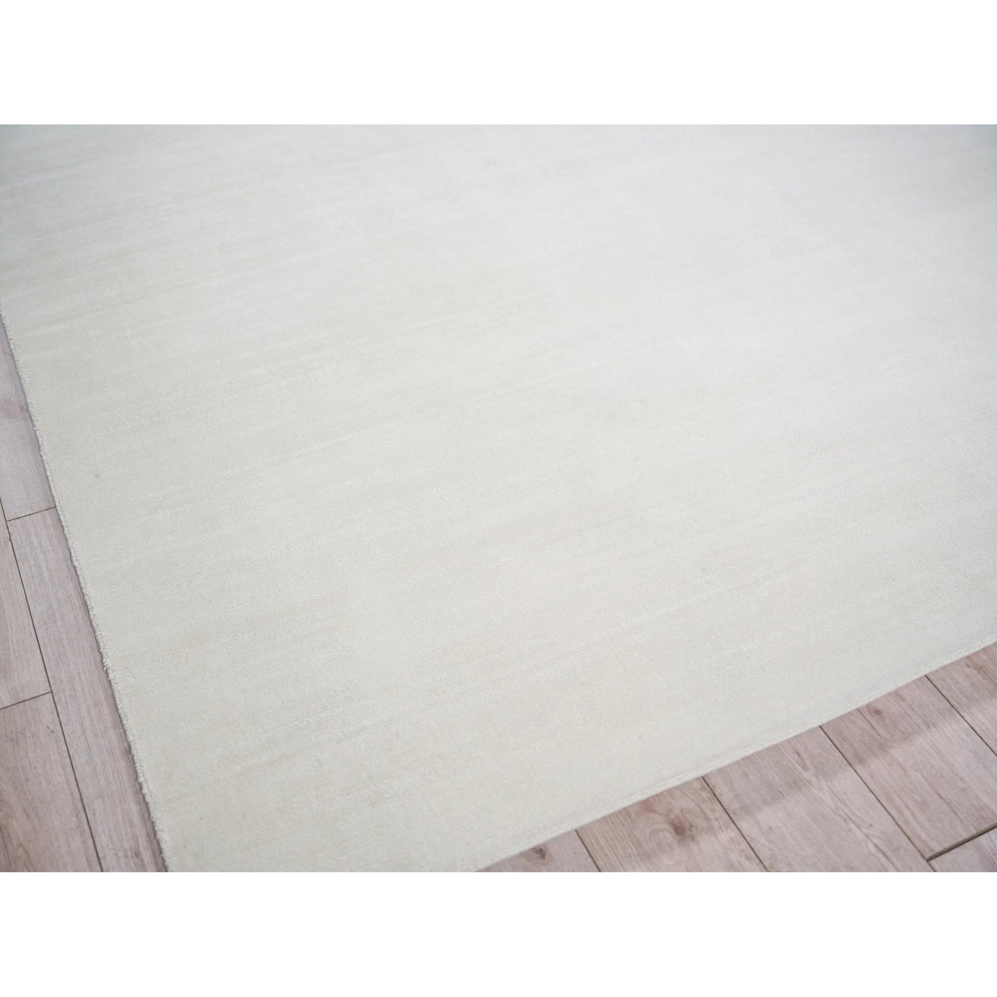 Martelli Modern Rug by Exquisite Rugs. Made from silky nylon in 