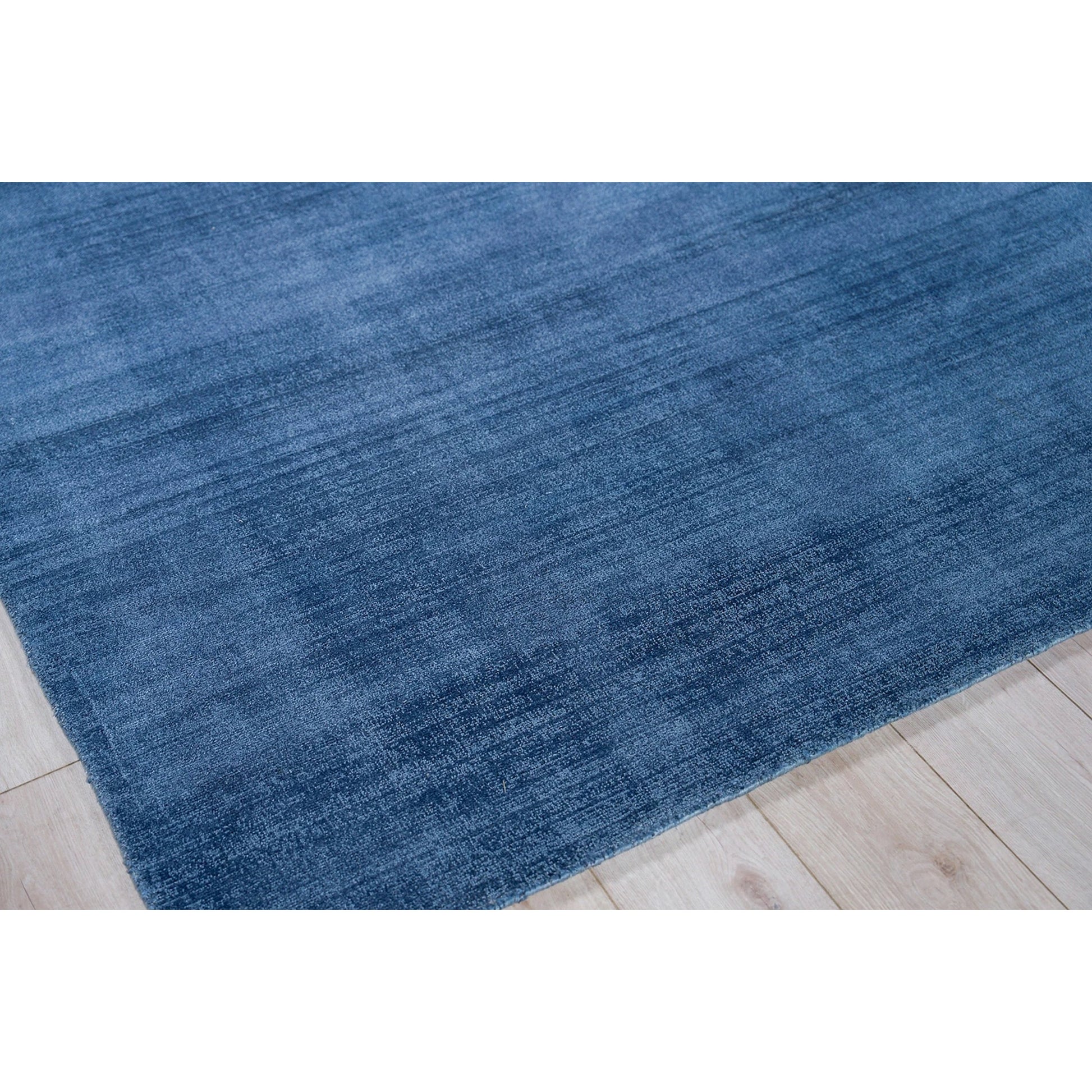 Martelli Modern Rug by Exquisite Rugs. Made from silk