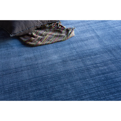 Martelli Modern 6478 Rug by Exquisite Rugs in navy. Made from unique in a unique style.