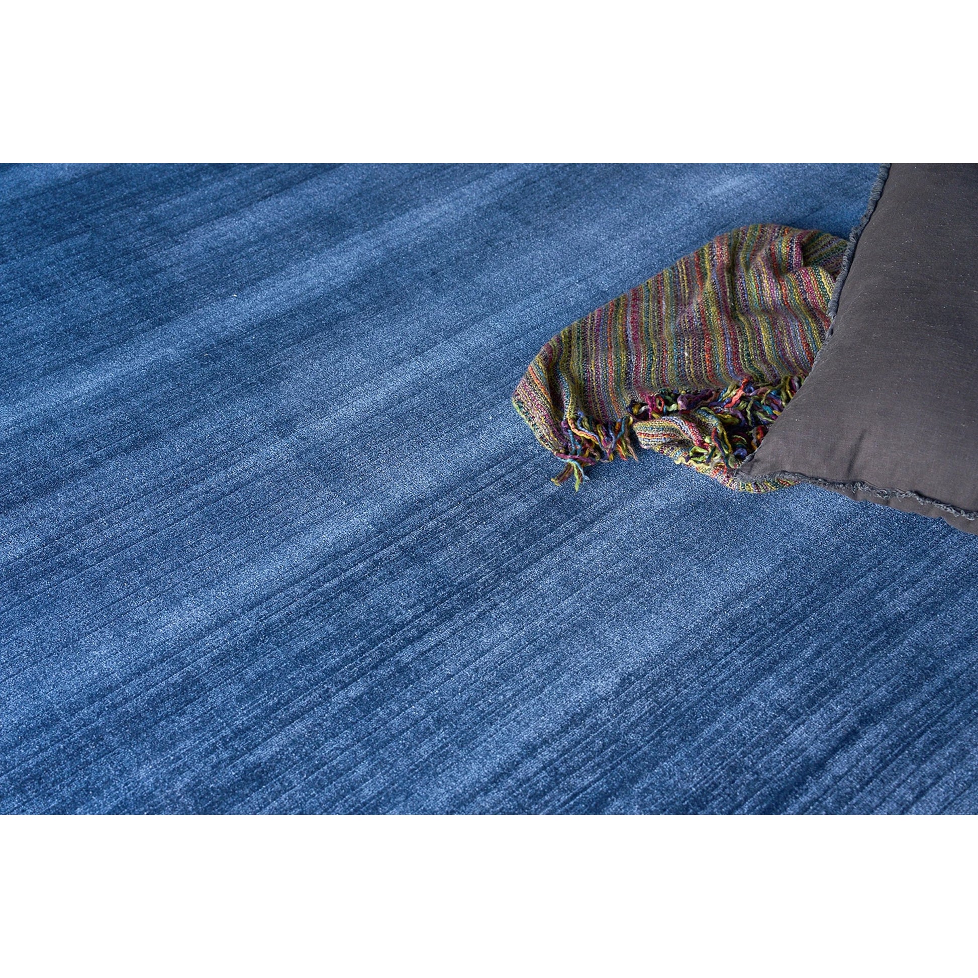 Martelli Modern Rug by Exquisite Rugs. Made from si