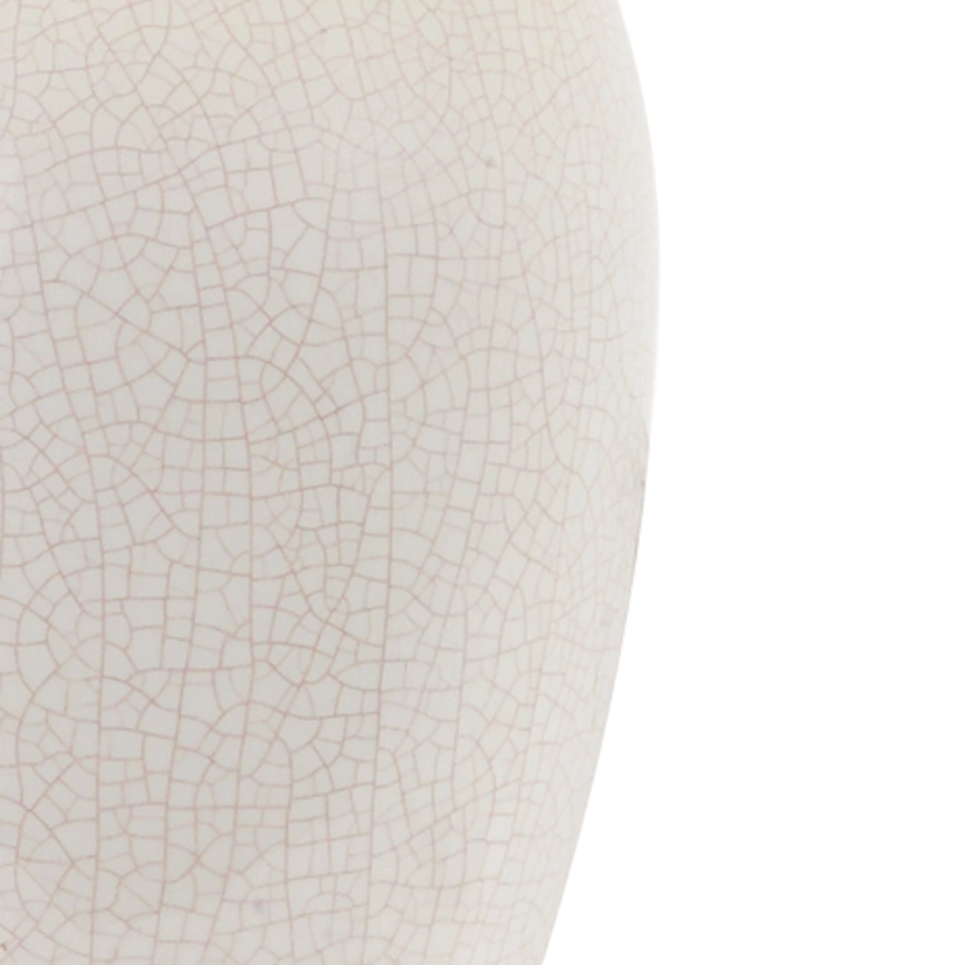 Kyoko Lamp by Wildwood in white crackle glaze, antique brass. Made from ceramic, porcelain in a transitional style.