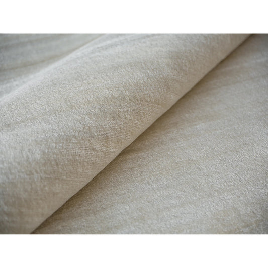 Martelli Modern 6517 Rug by Exquisite Rugs in light beige. Made from nylon in a unique style.