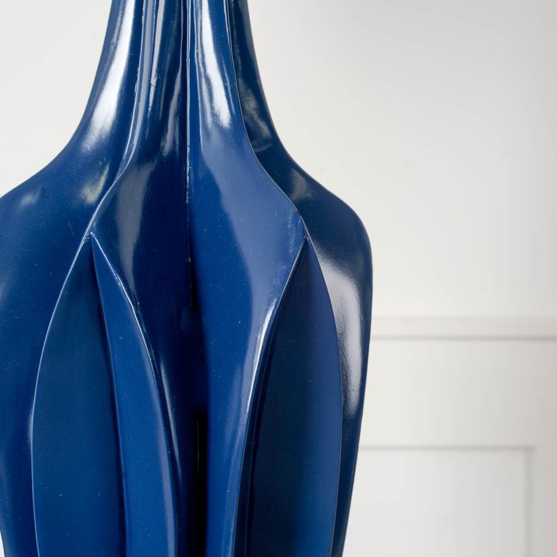 Bravar Table Lamp by Mercana in black. Made from unique in a modern style.