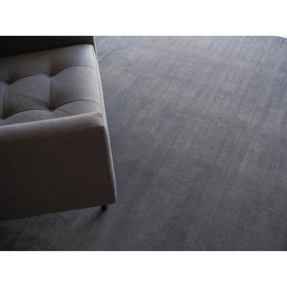 Velutto Modern 6540 Rug by Exquisite Rugs. Made from sil