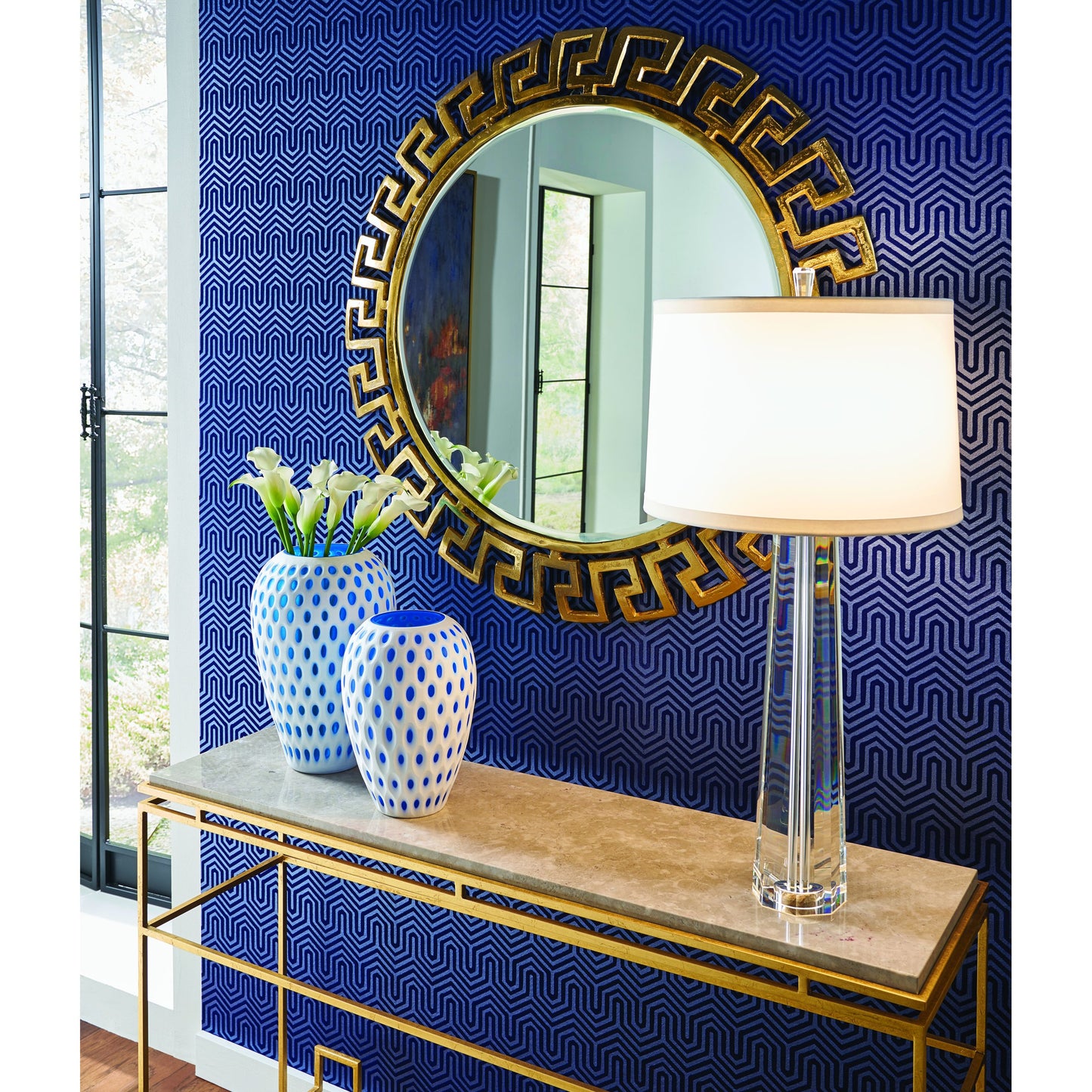 004 SR-384429 | Lifestyle | Eldon Lamp by Wildwood in clear. Made from crystal in a modern style.
