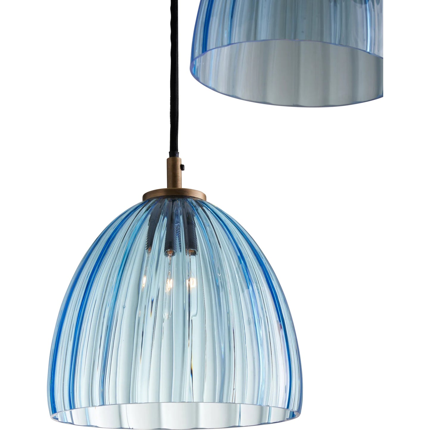 008 SI-2387940 | Closeup | Caterina Triple Pendant by Wildwood. Made from unique in a transitional style.